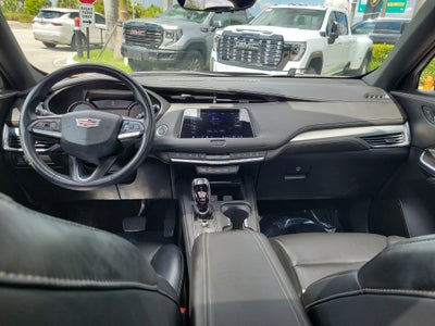 2023 Cadillac XT4 FWD Premium Luxury