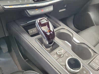 2023 Cadillac XT4 FWD Premium Luxury
