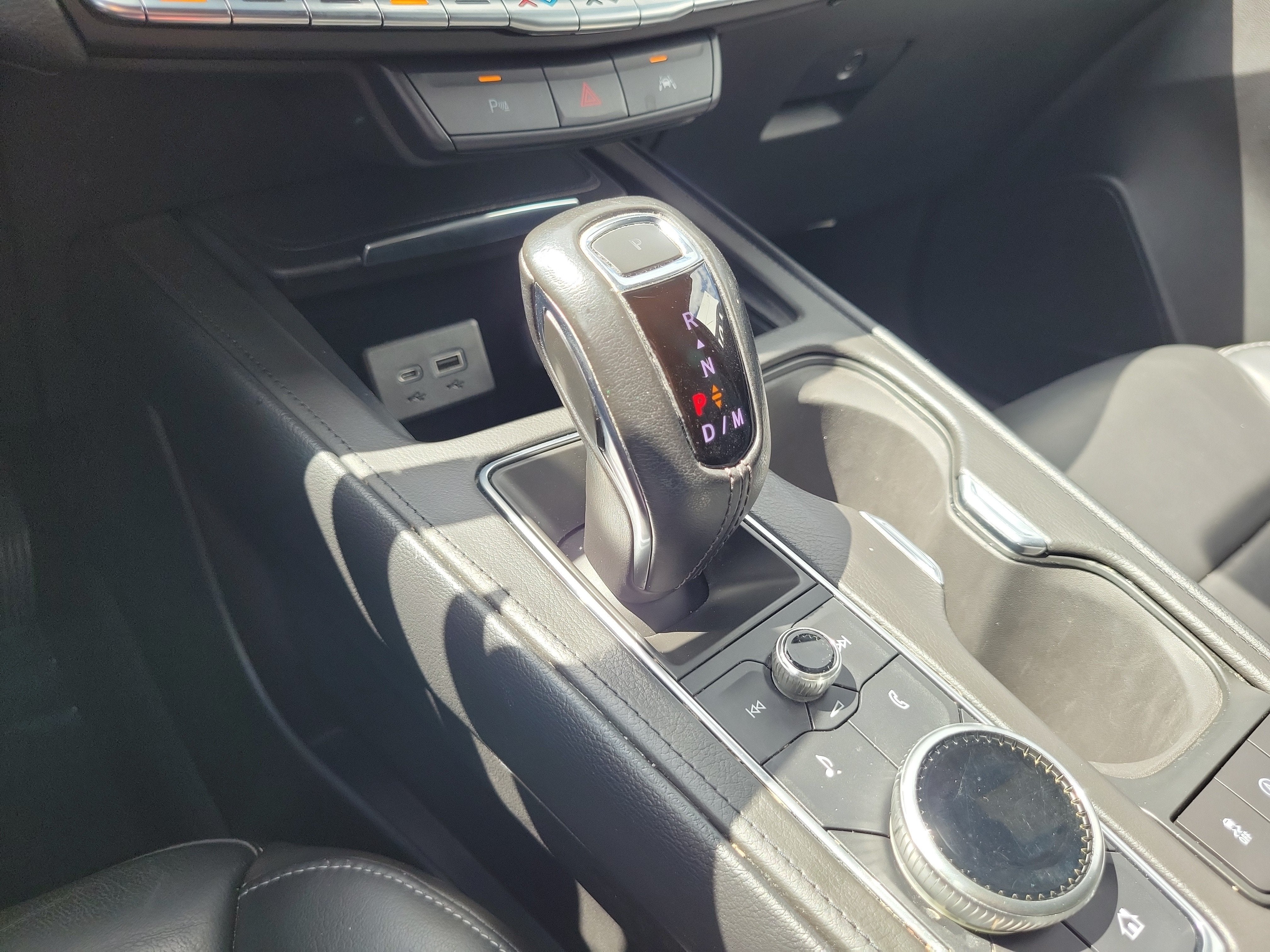 2019 Cadillac XT4 FWD Premium Luxury