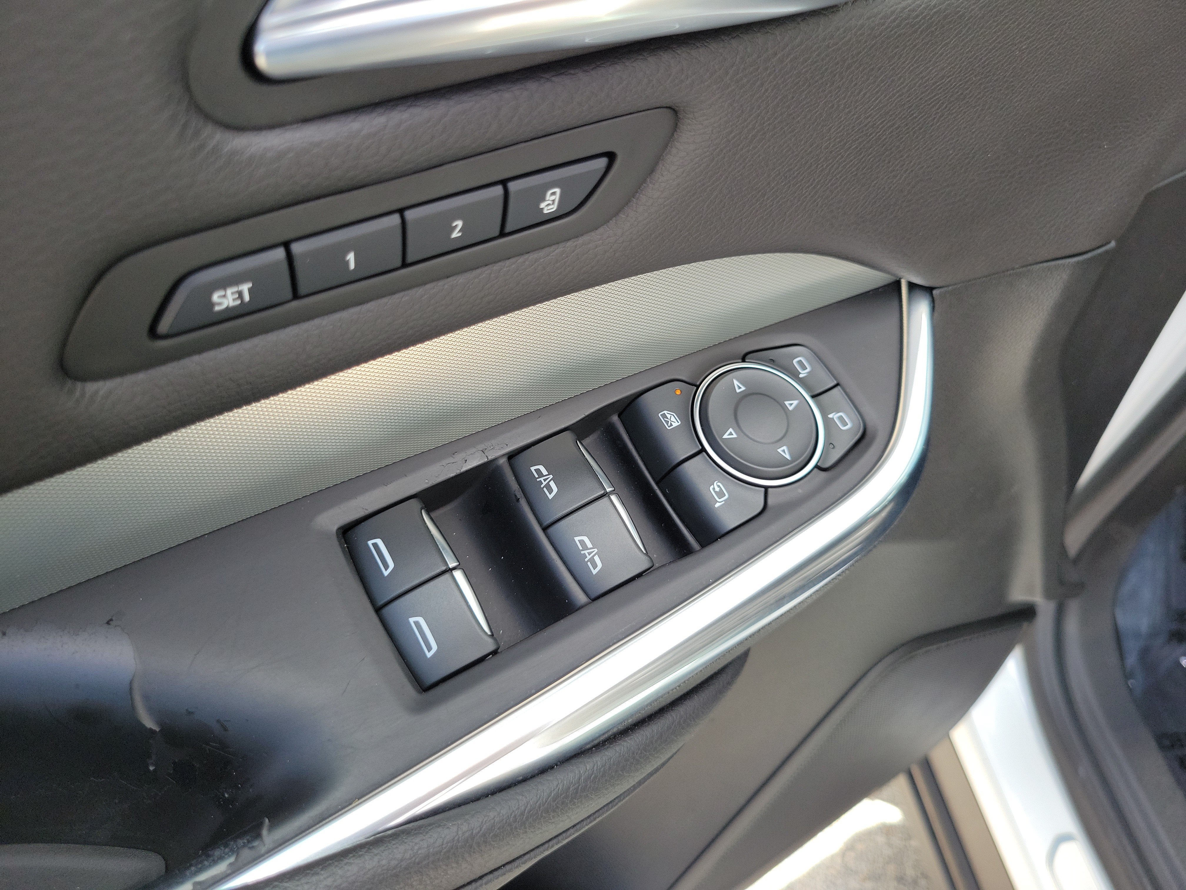 2019 Cadillac XT4 FWD Premium Luxury