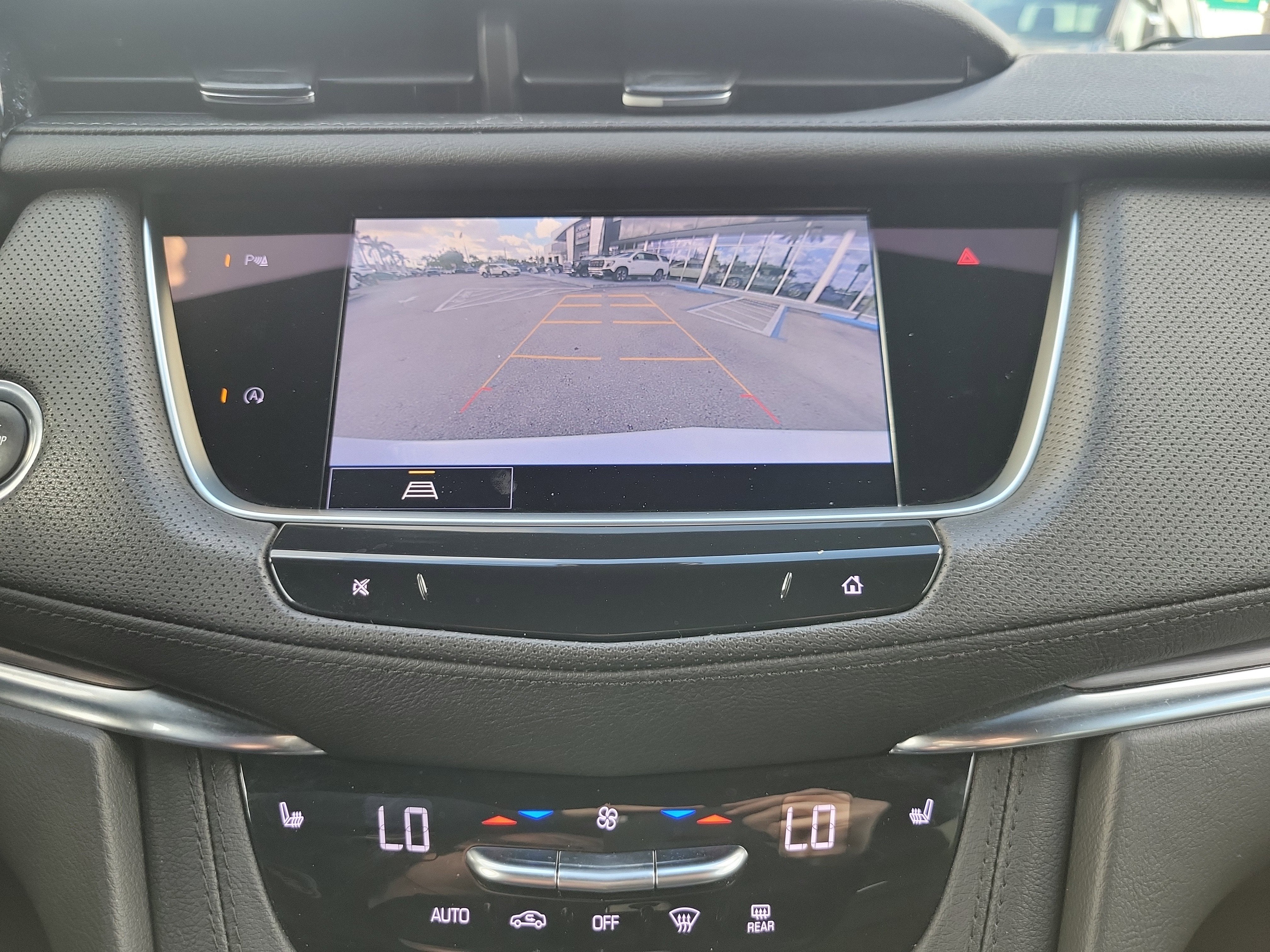 2022 Cadillac XT5 Luxury