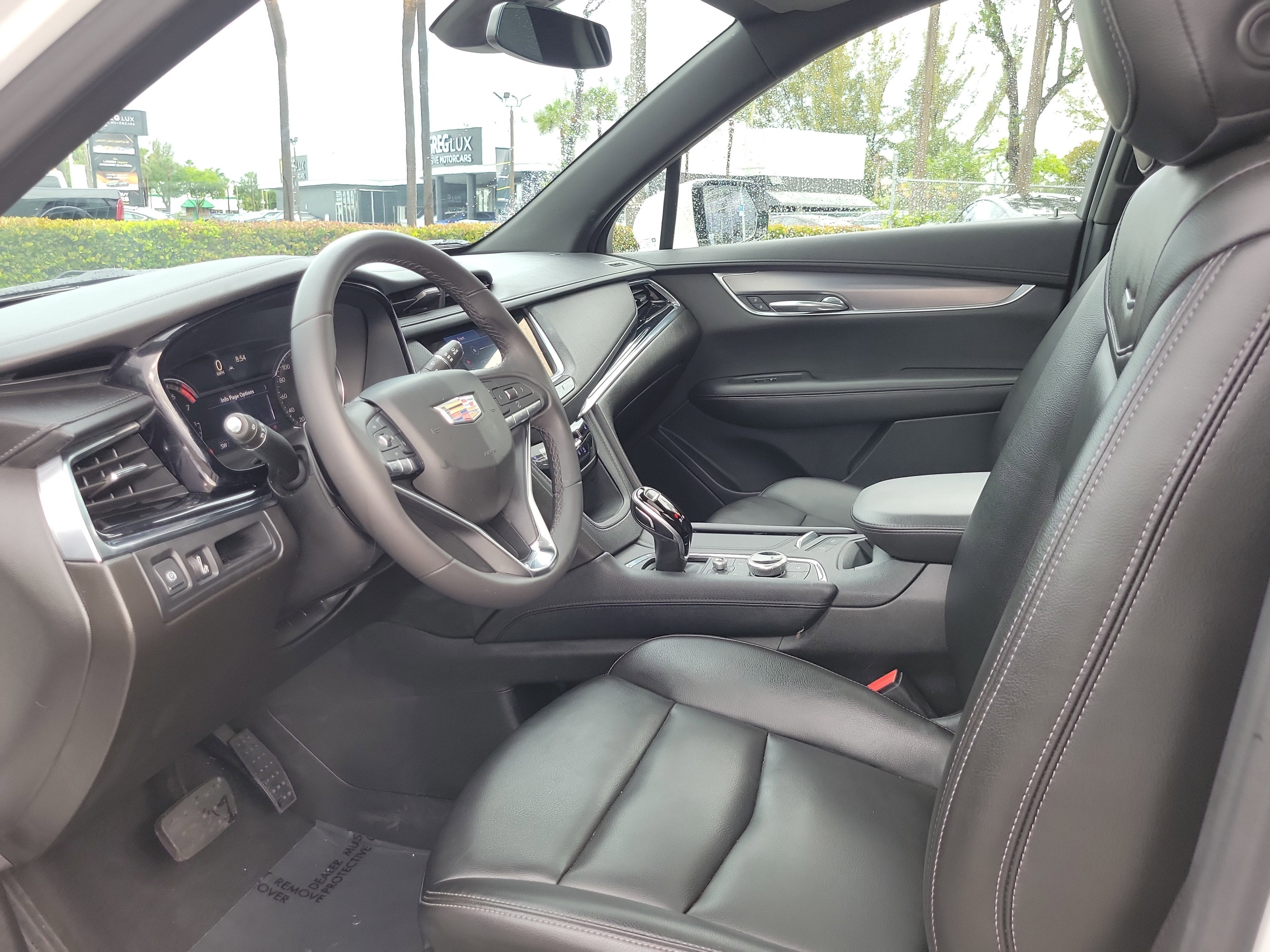 2022 Cadillac XT6 Luxury