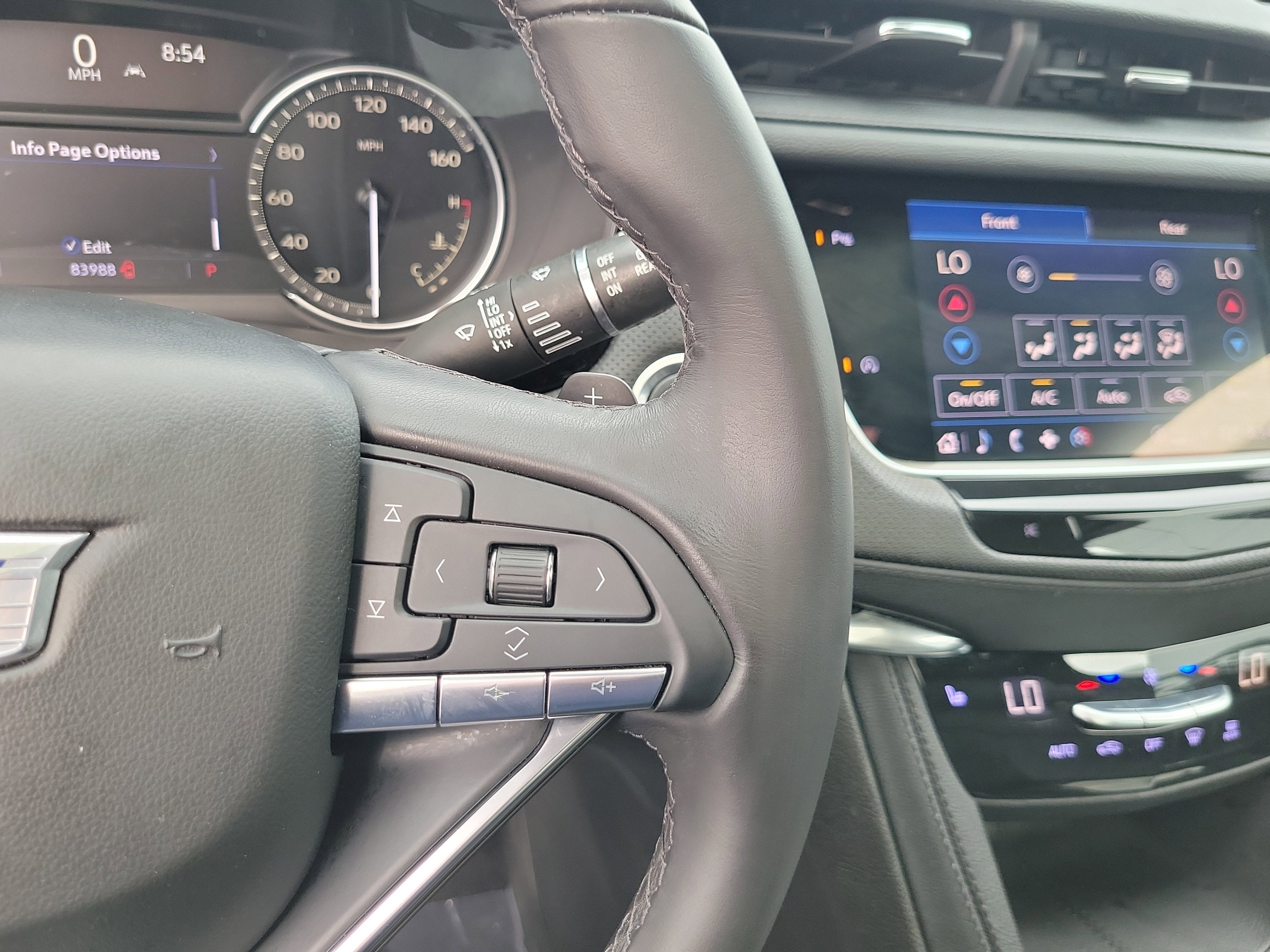 2022 Cadillac XT6 Luxury