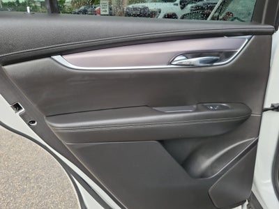 2022 Cadillac XT6 Luxury