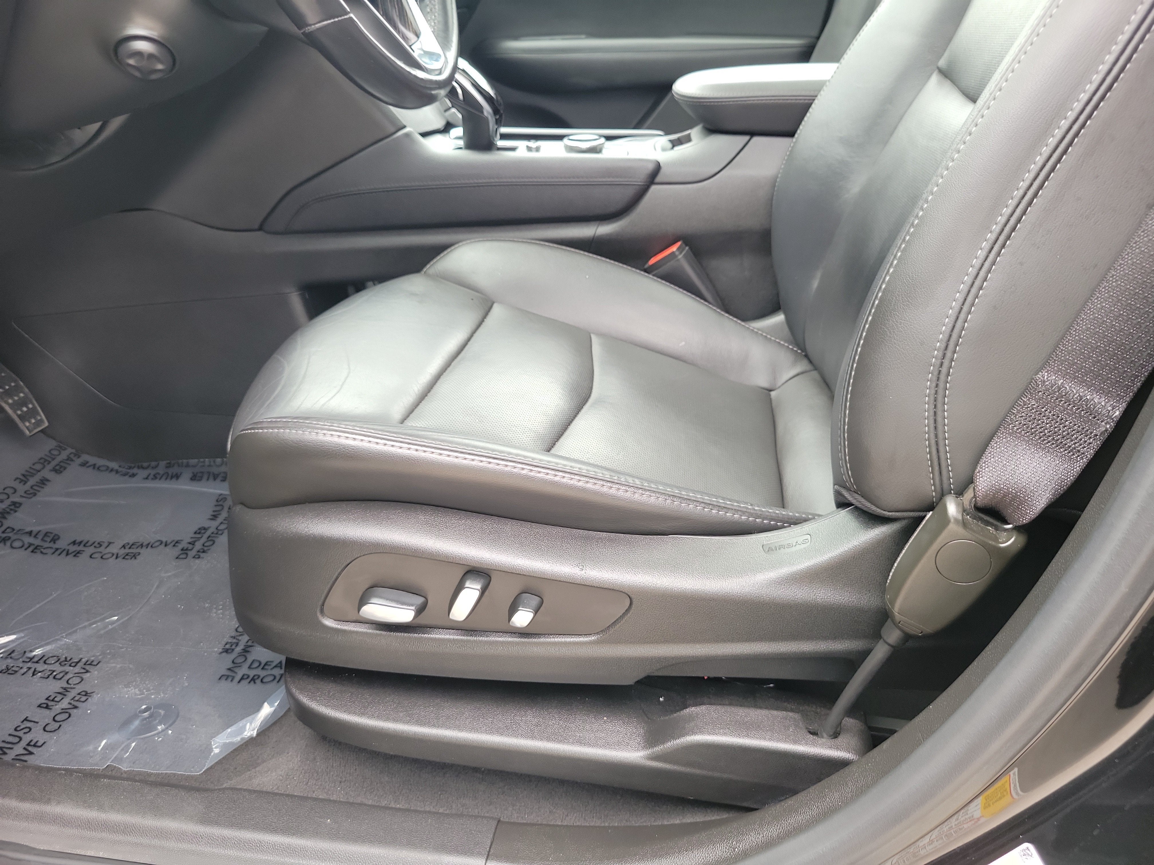 2023 Cadillac XT6 FWD Premium Luxury