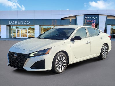 2025 Nissan Altima SV