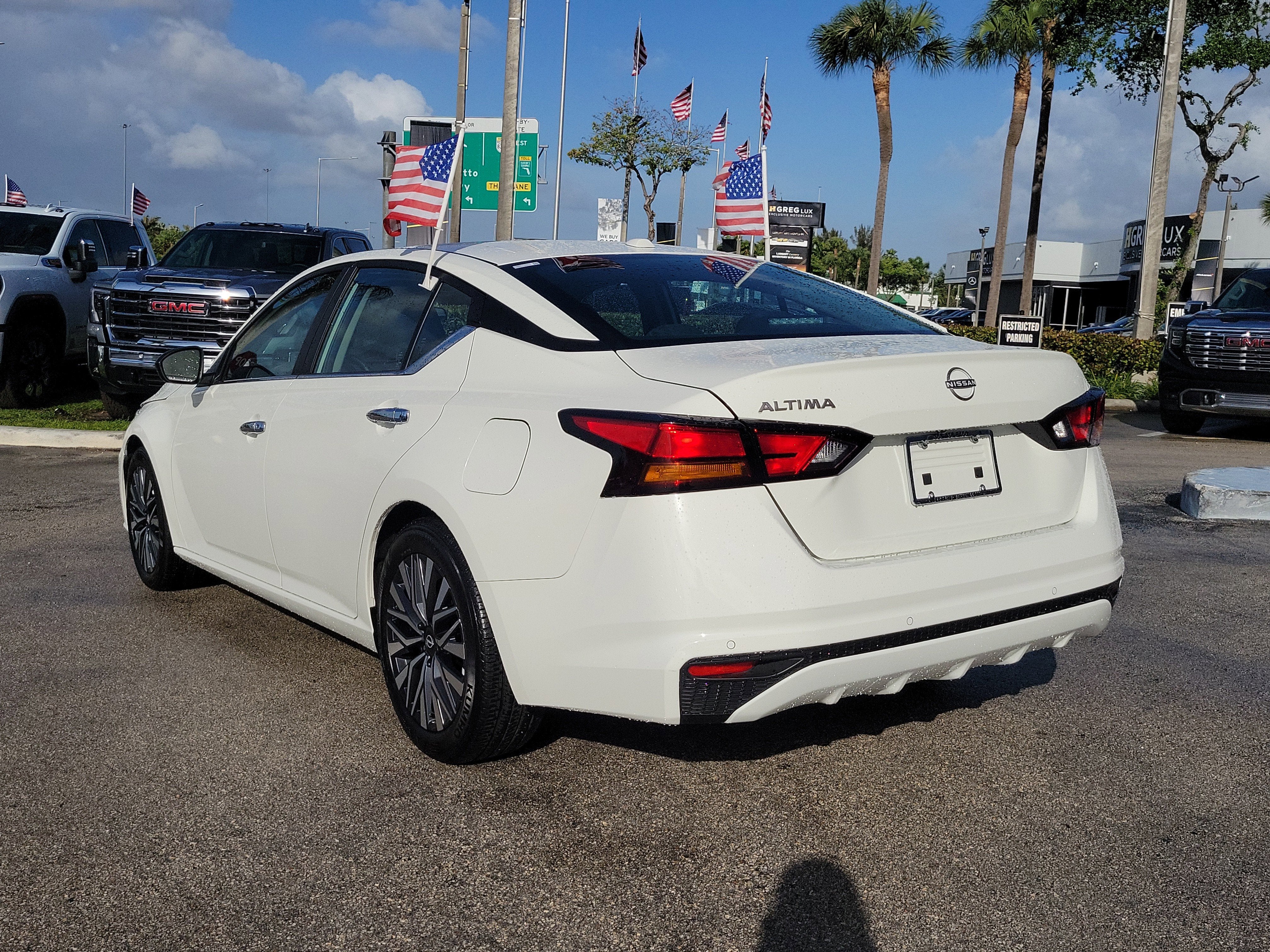 2025 Nissan Altima SV