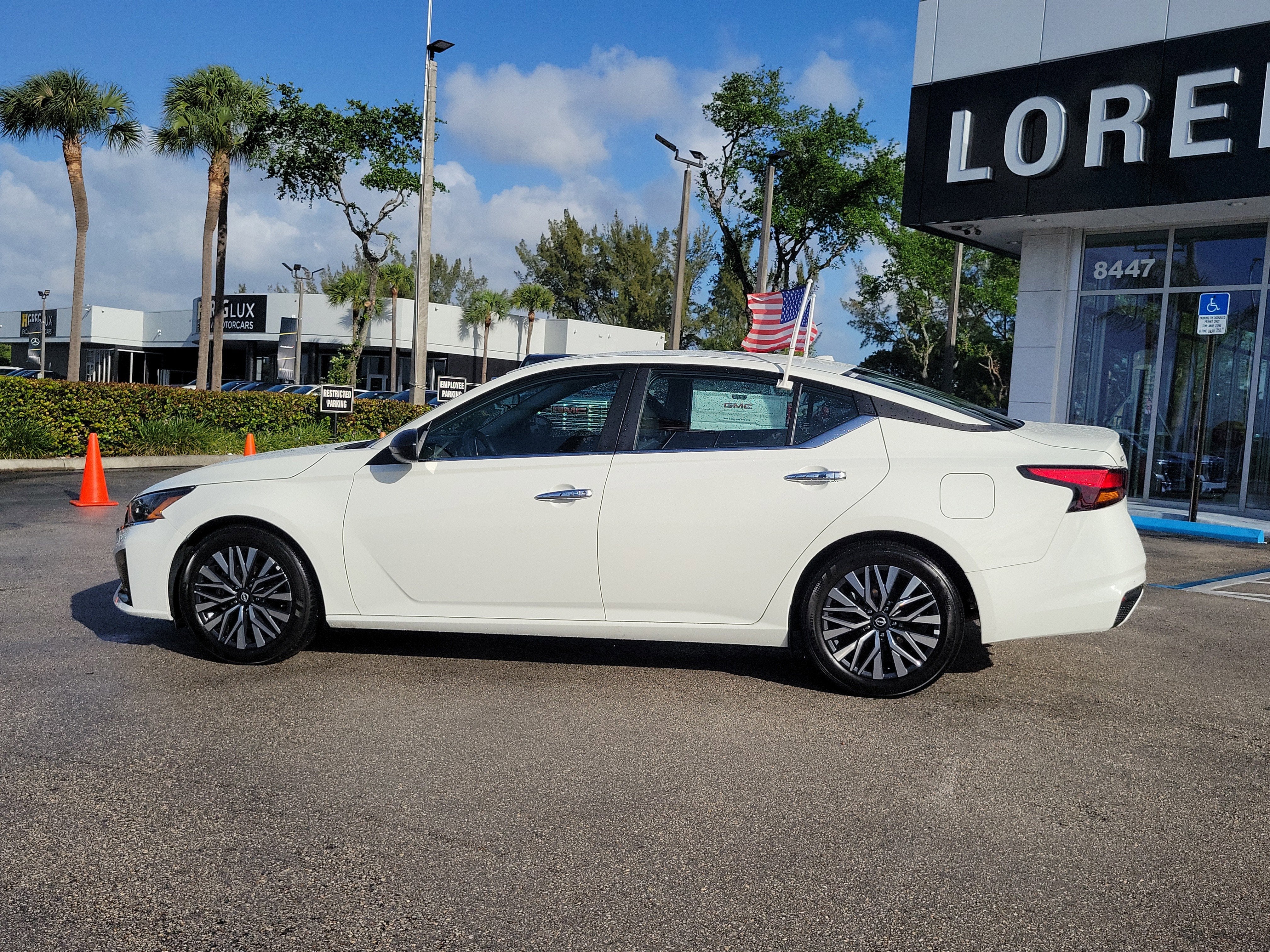 2025 Nissan Altima SV