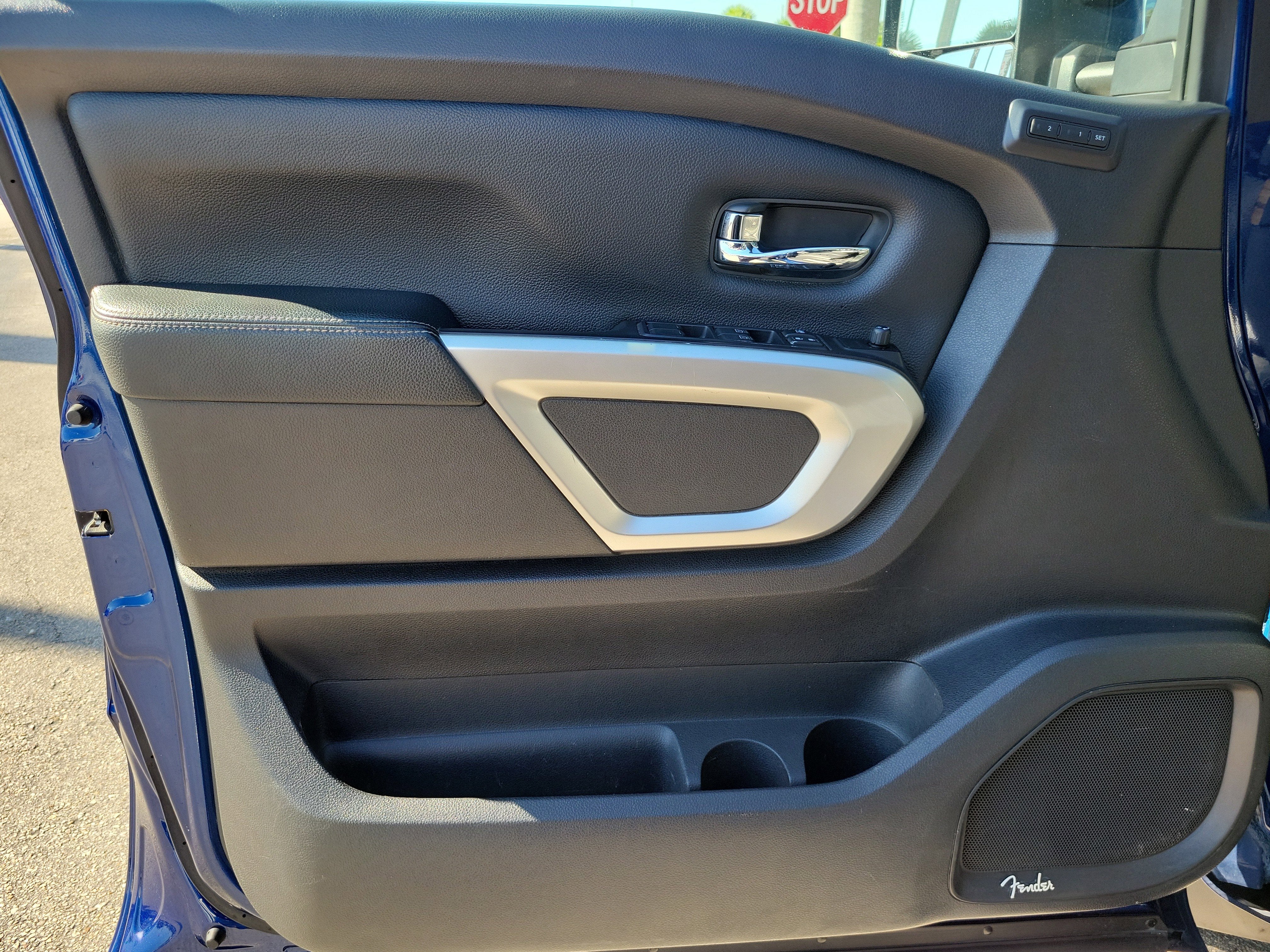 2020 Nissan Titan SL