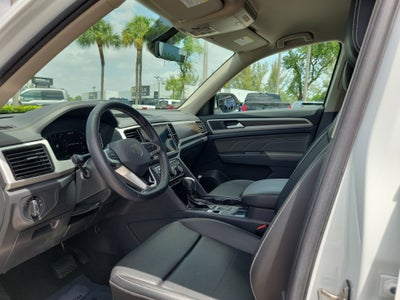 2023 Volkswagen Atlas 3.6L V6 SE w/Technology