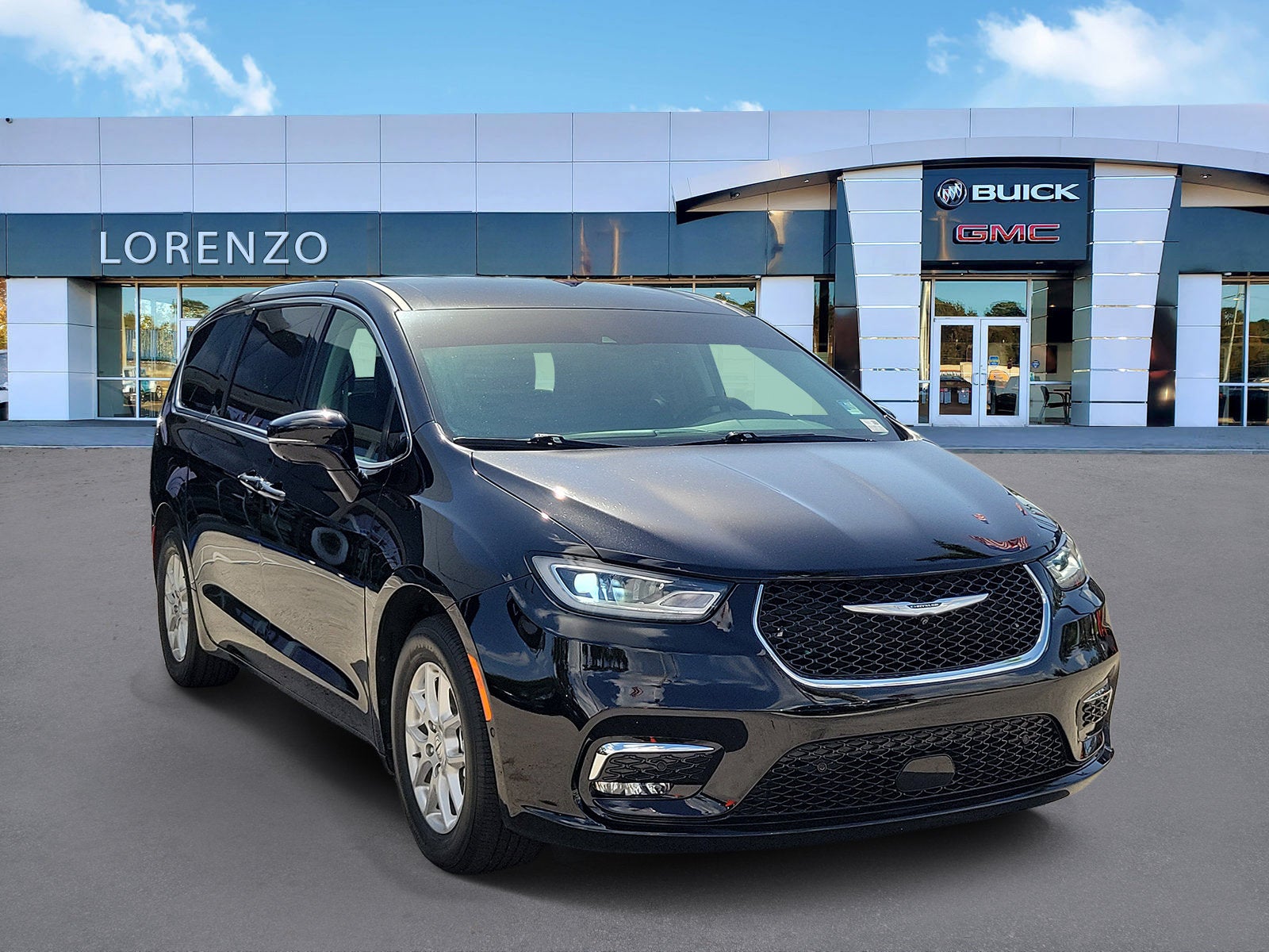 2024 Chrysler Pacifica Touring L