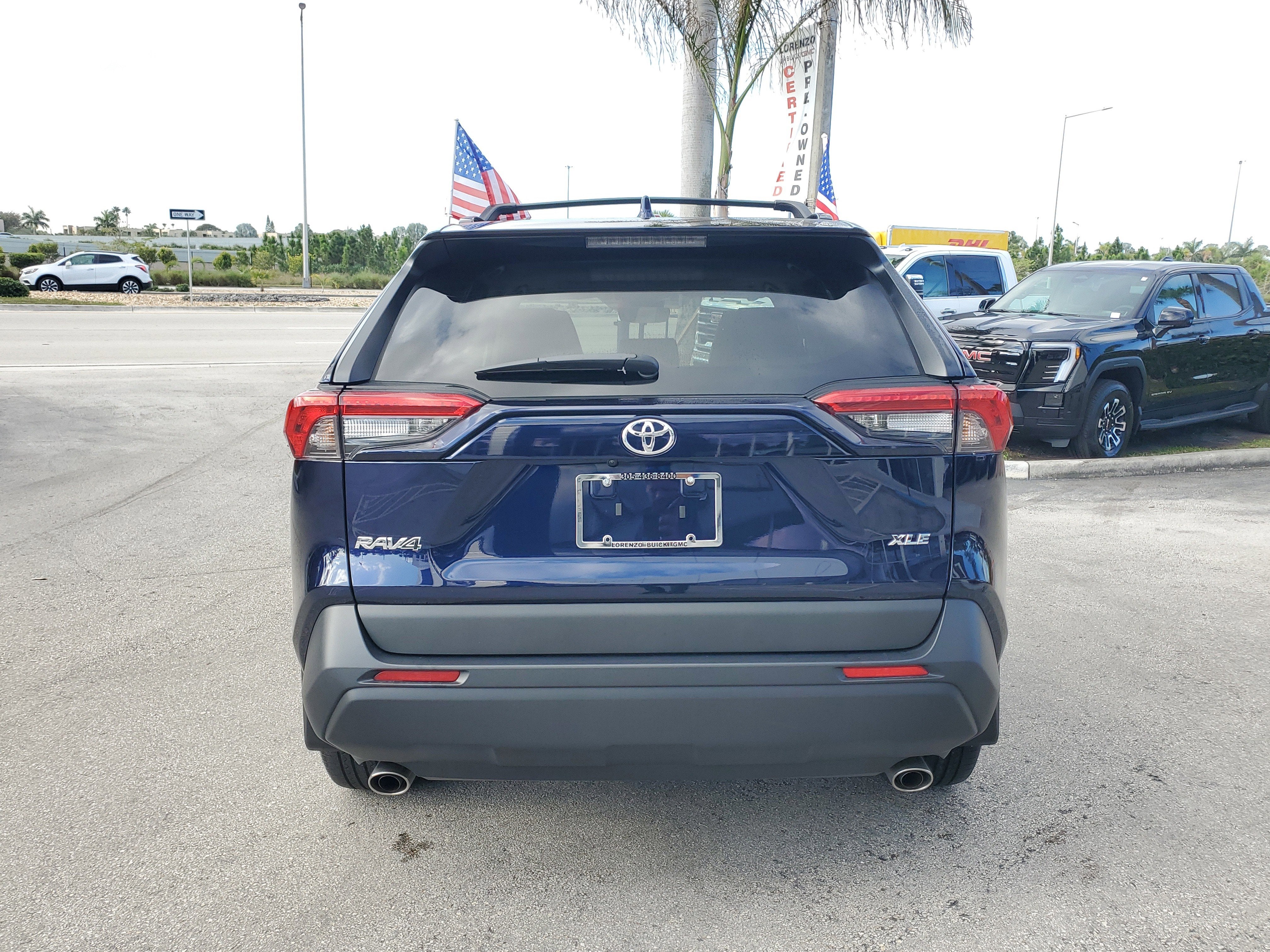 2025 Toyota RAV4 XLE Premium