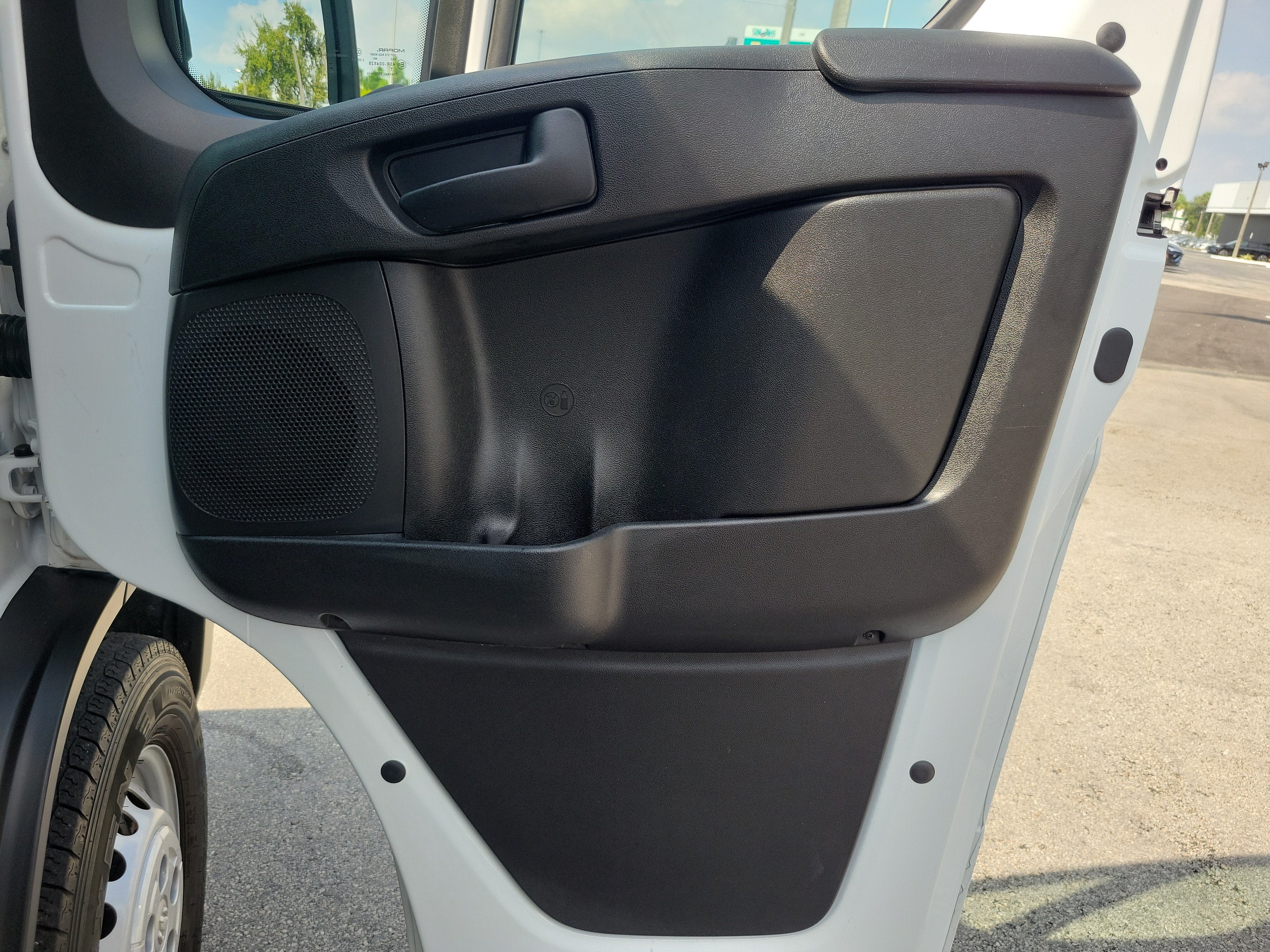 2025 RAM ProMaster Cargo Van Tradesman