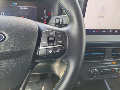 2025 Ford Maverick Lobo Standard