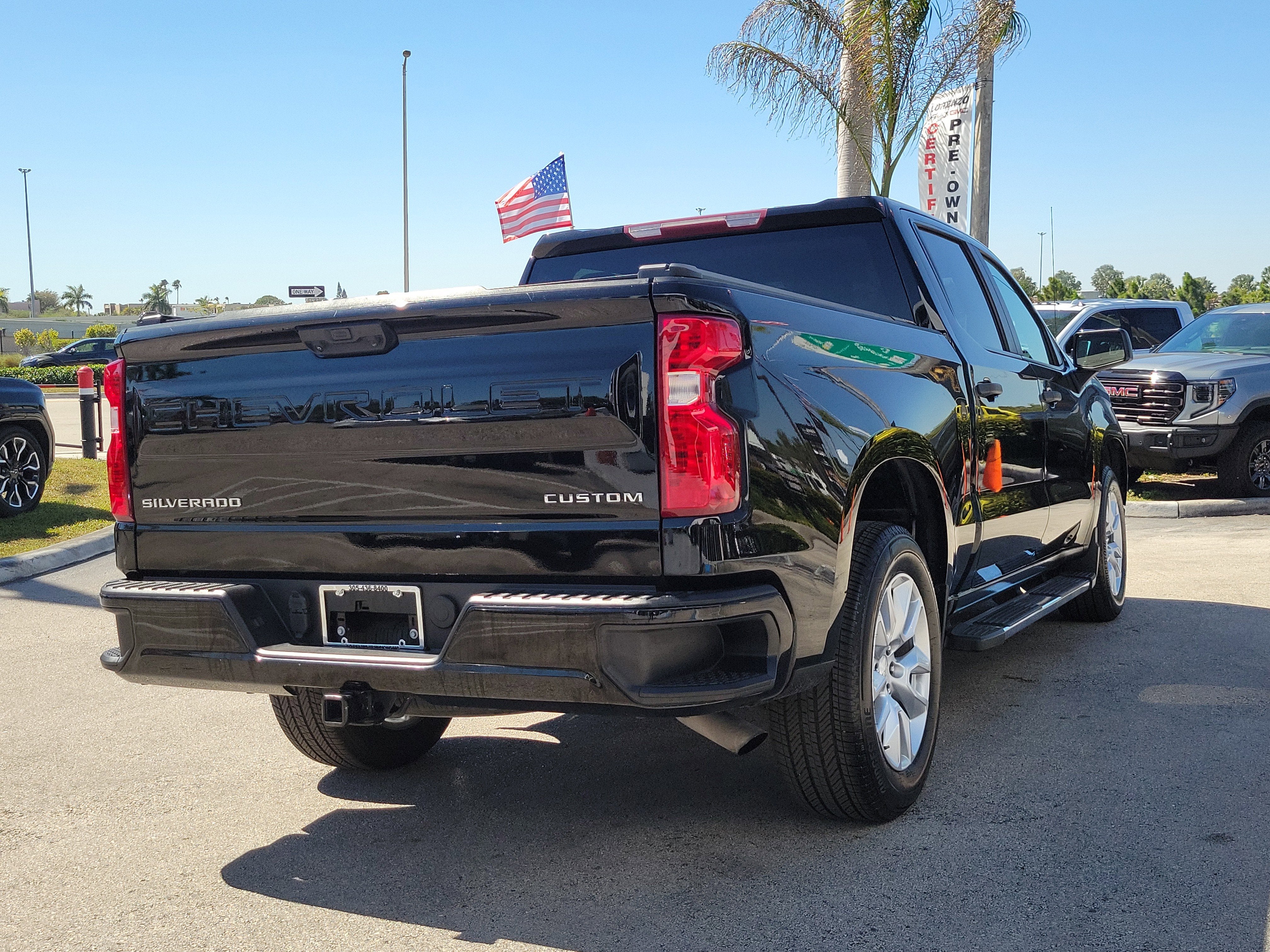 2023 Chevrolet Silverado 1500 Custom