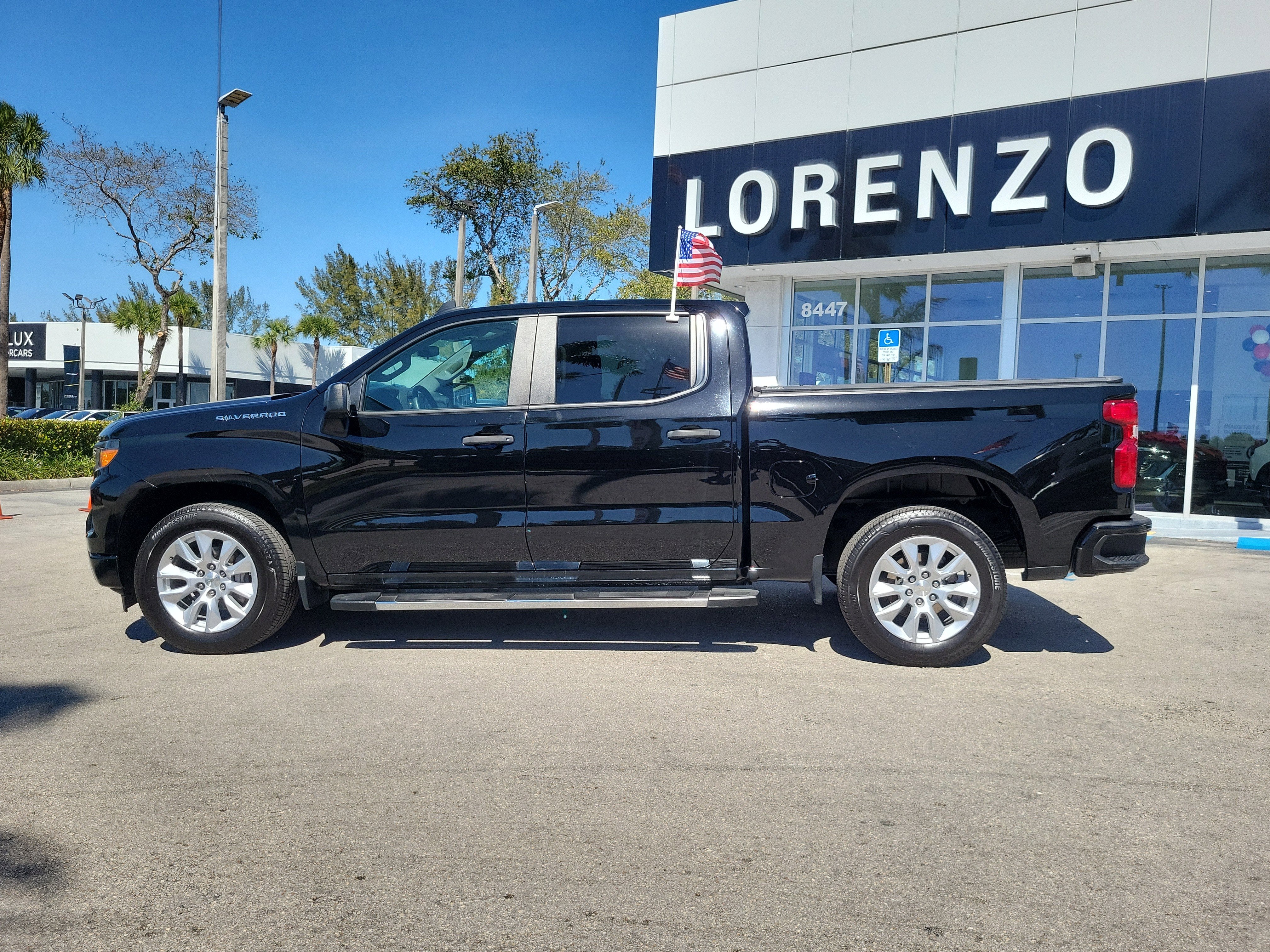 2023 Chevrolet Silverado 1500 Custom