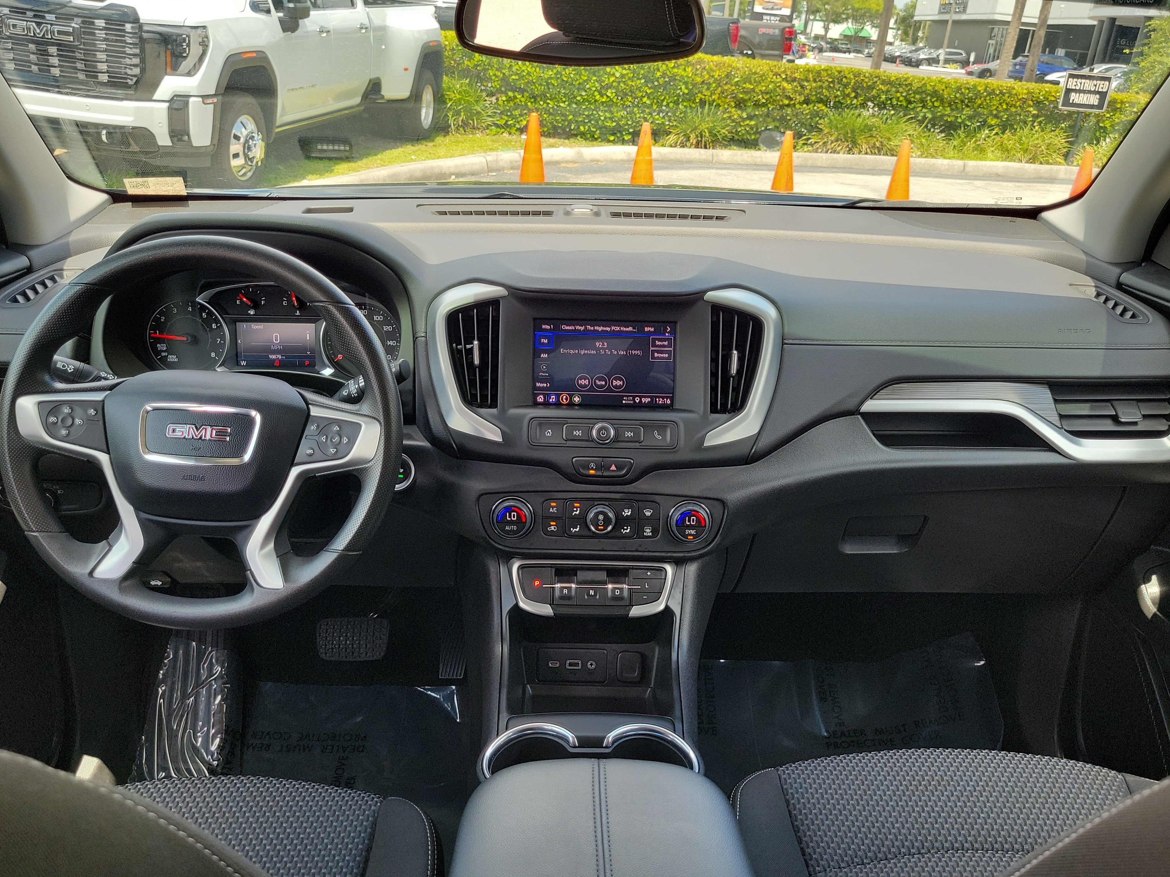 2023 GMC Terrain SLE