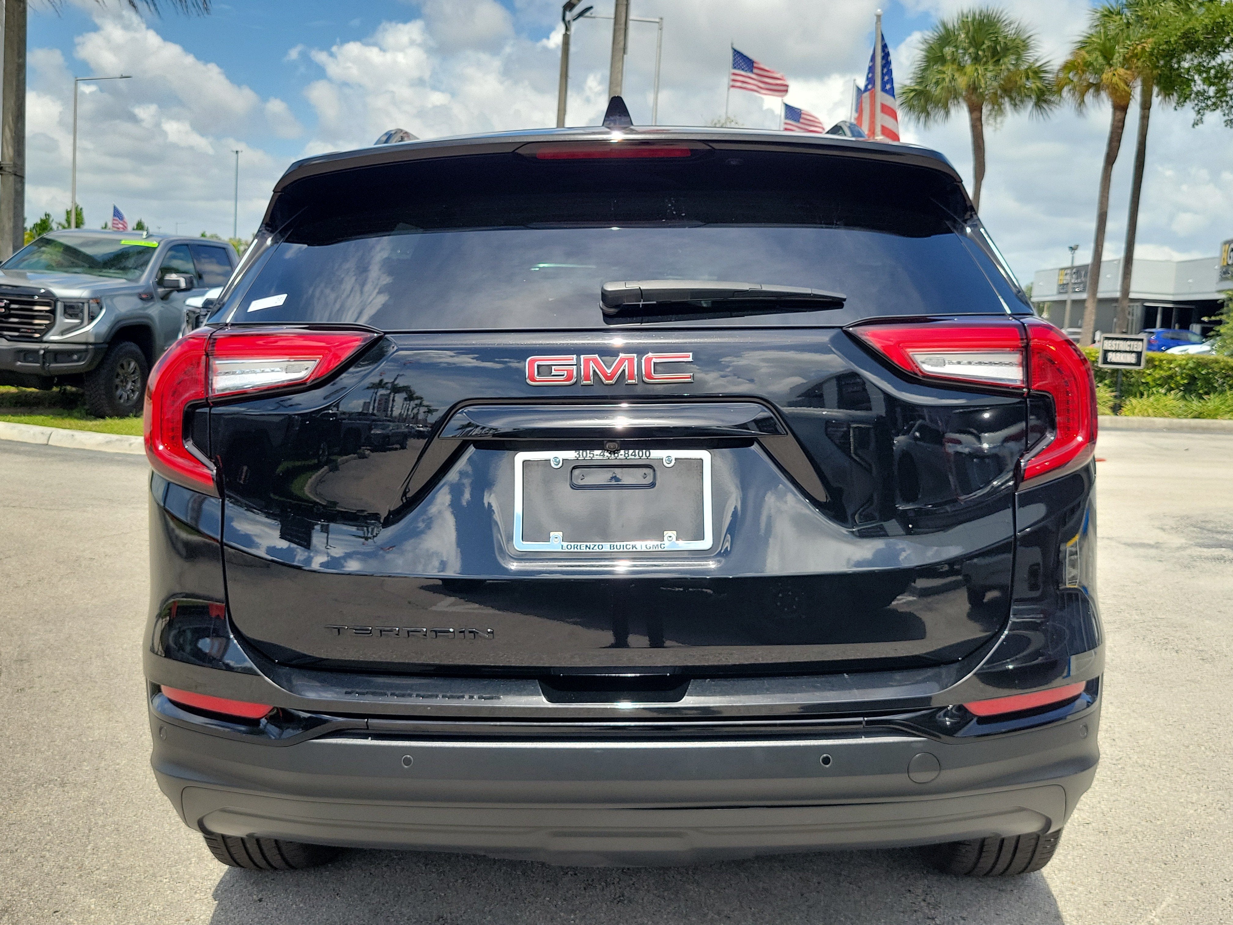 2023 GMC Terrain SLE