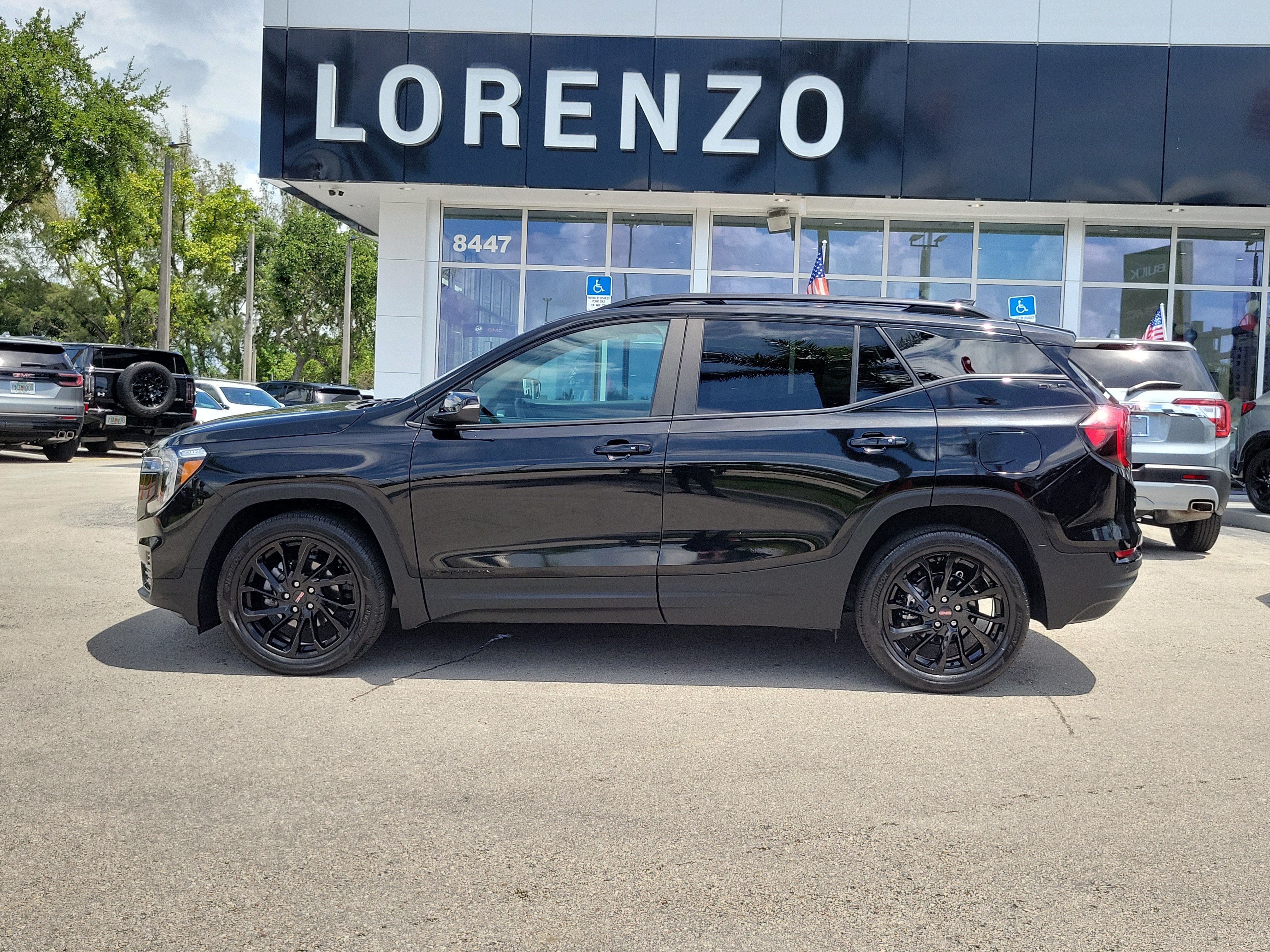 2023 GMC Terrain SLE