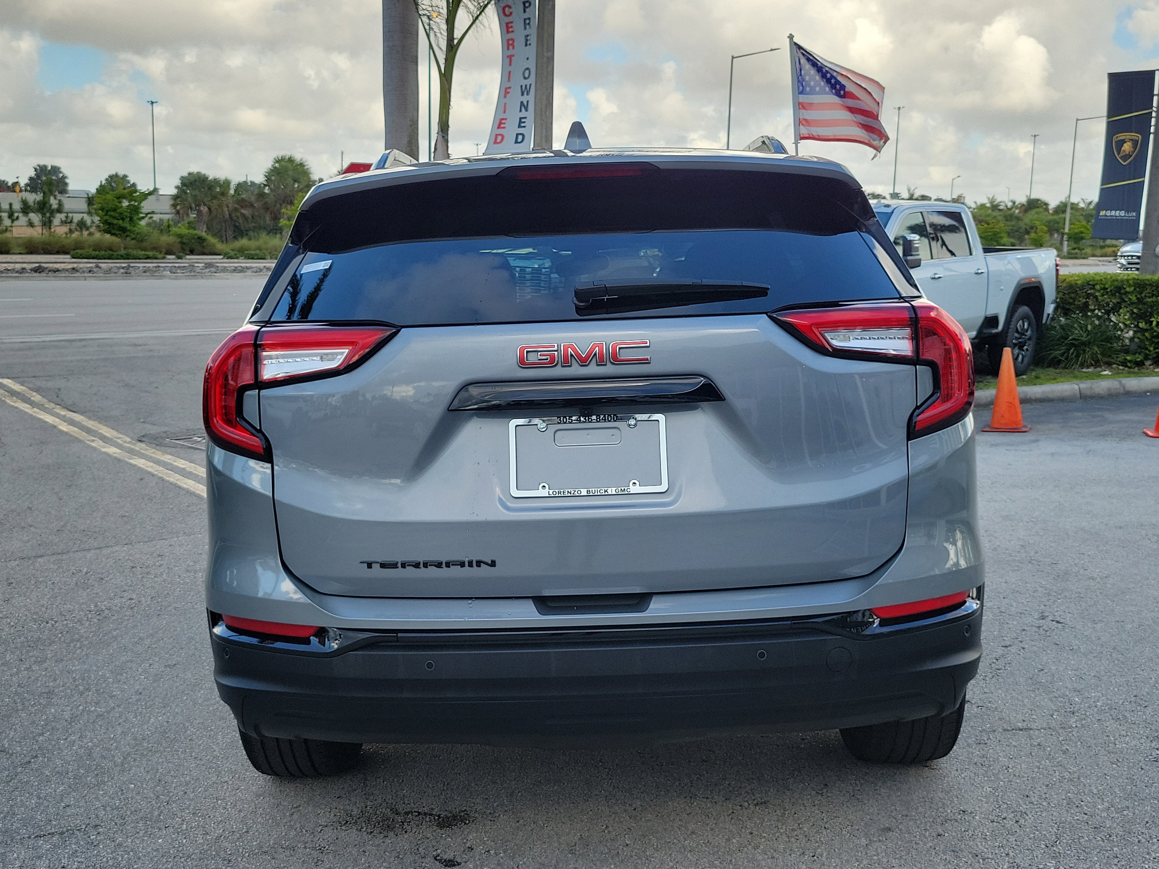2024 GMC Terrain SLE