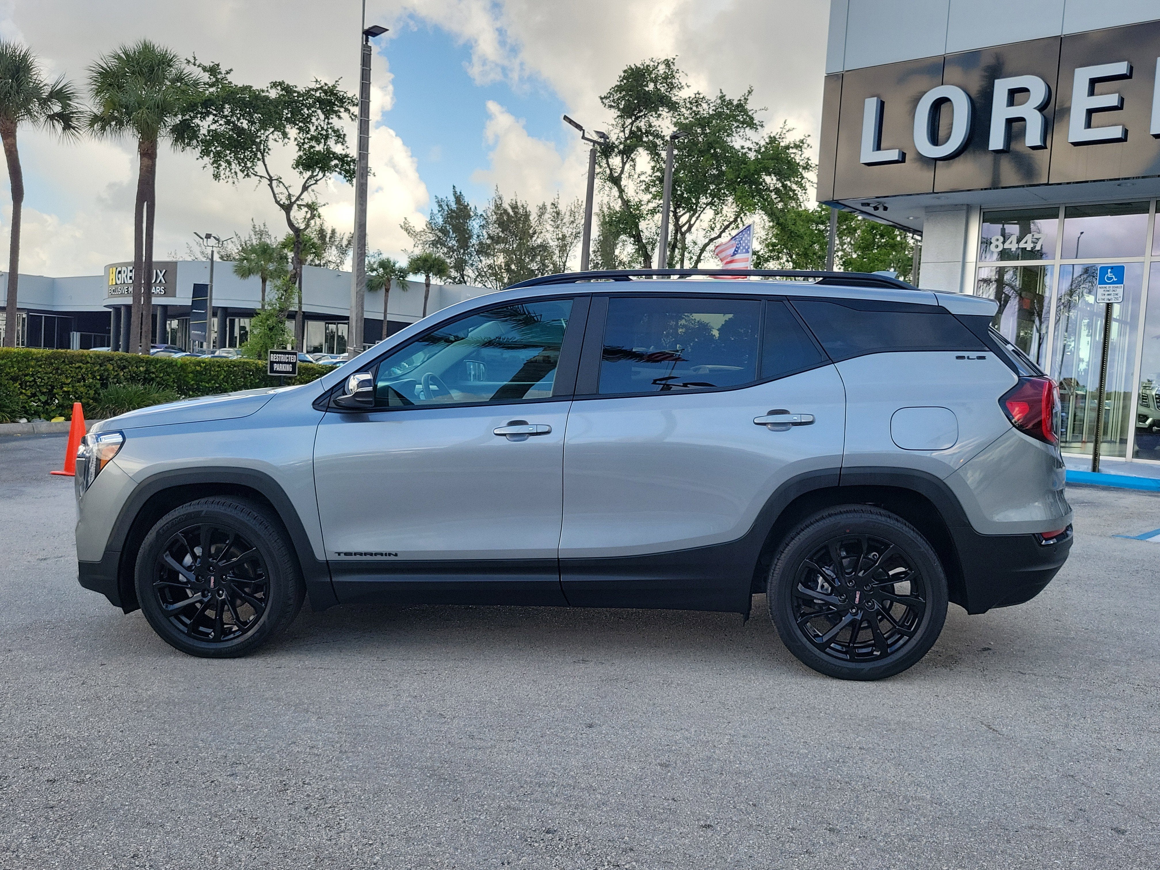 2024 GMC Terrain SLE