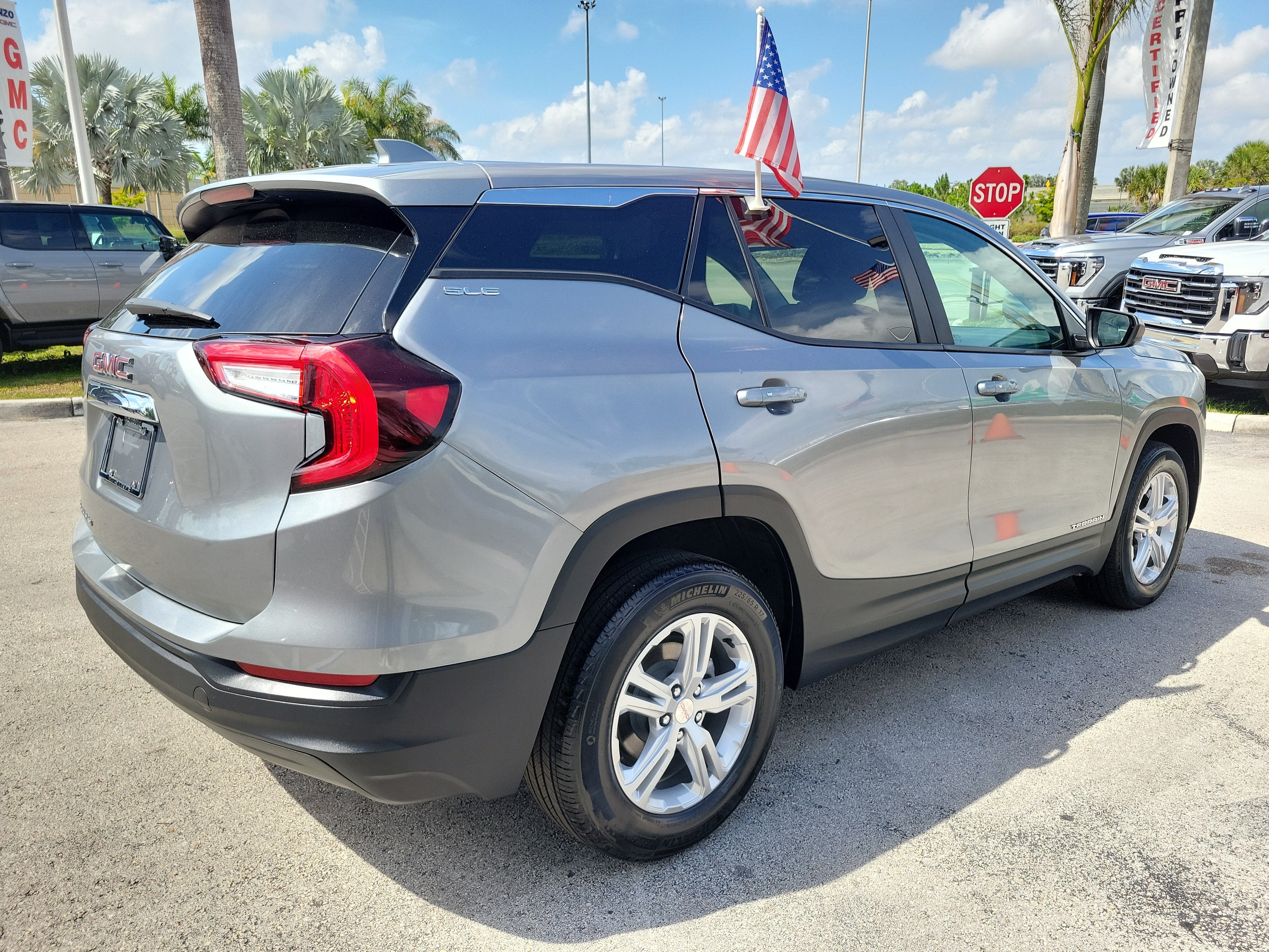 2024 GMC Terrain SLE
