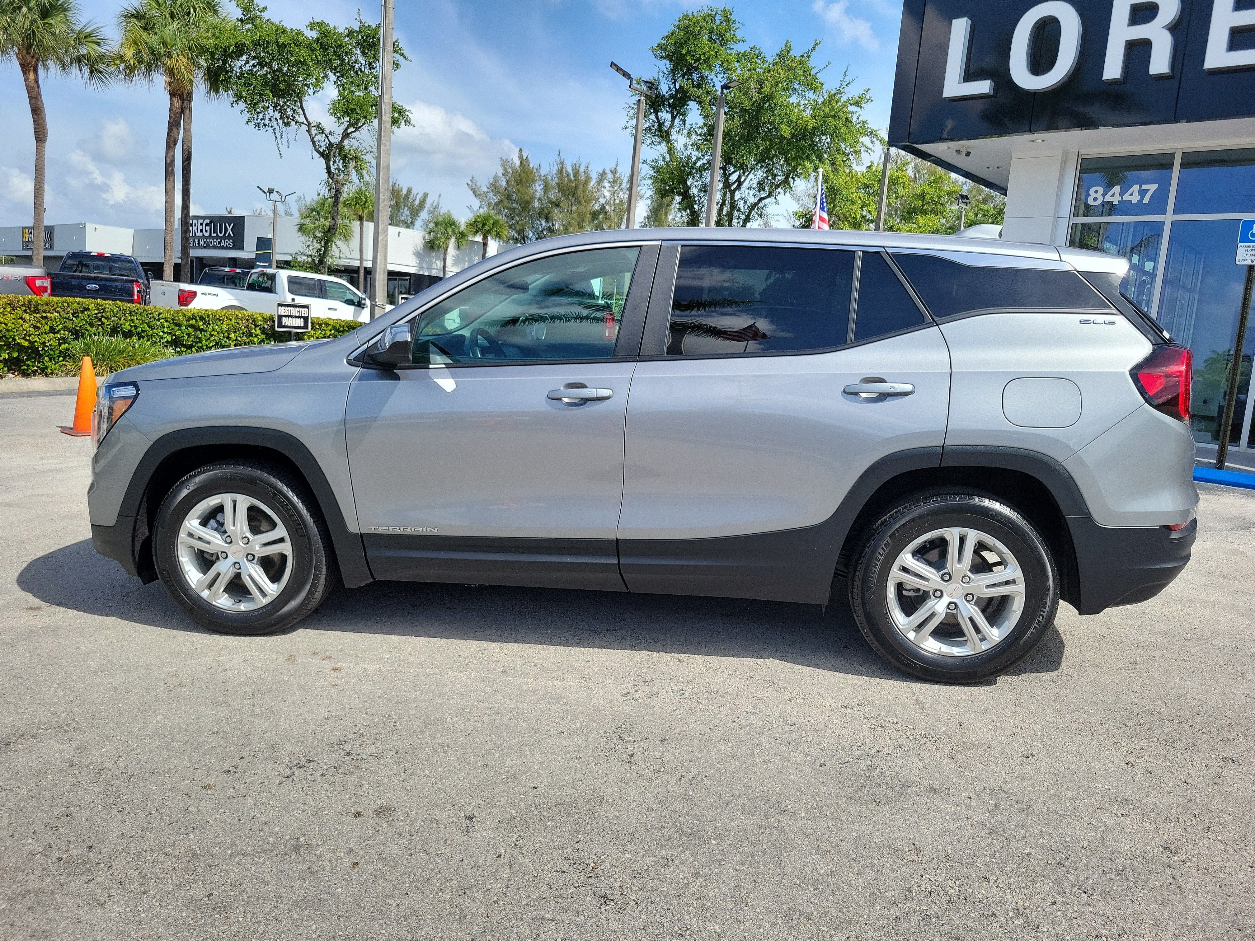 2024 GMC Terrain SLE