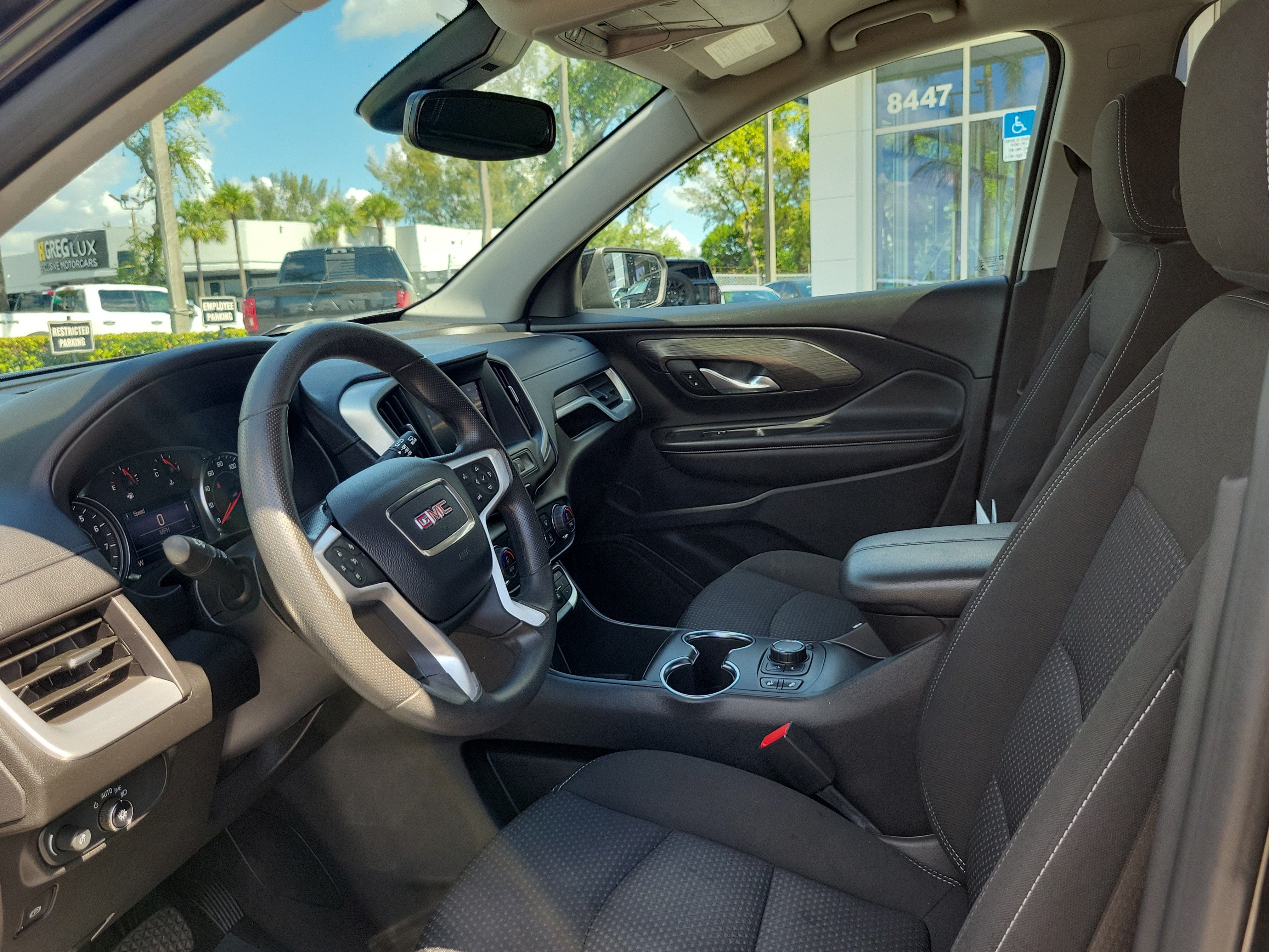 2022 GMC Terrain SLE