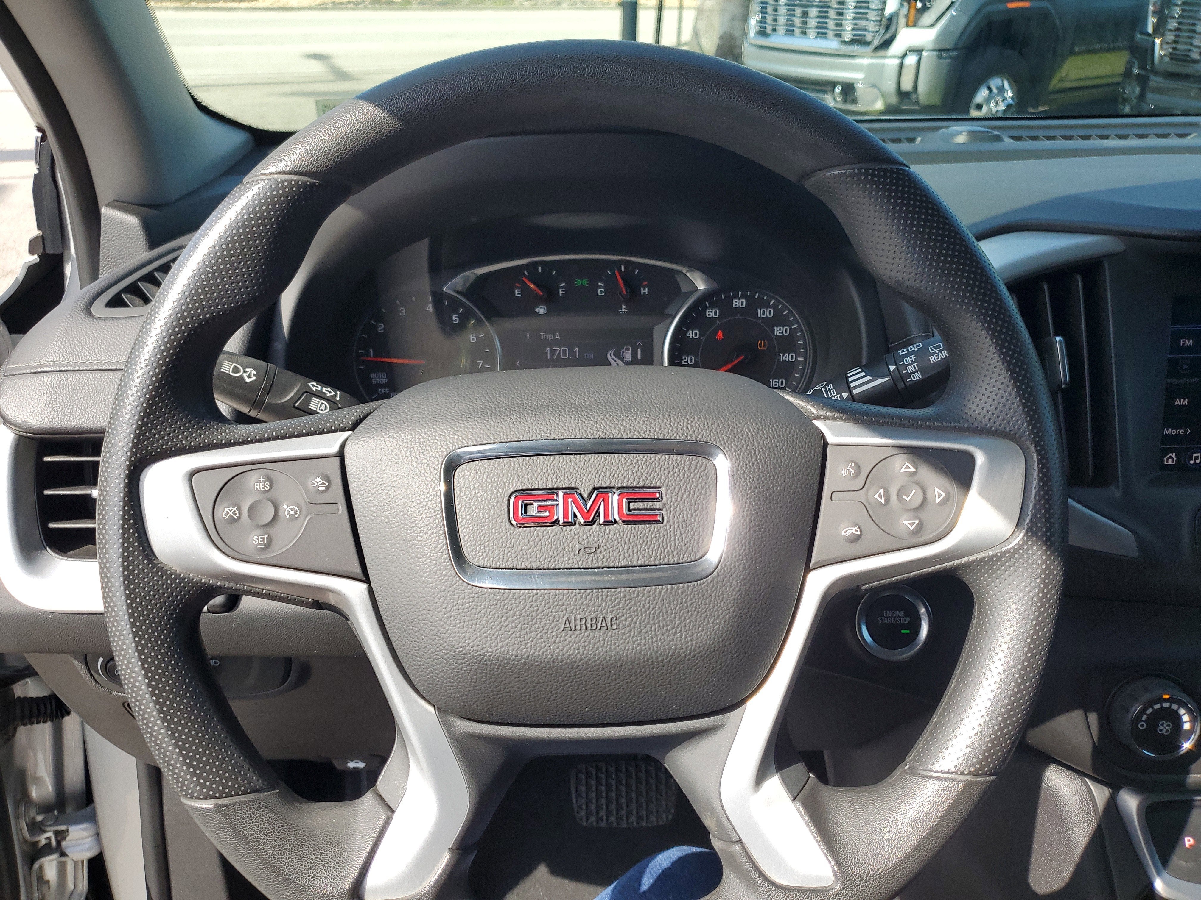 2022 GMC Terrain SLE