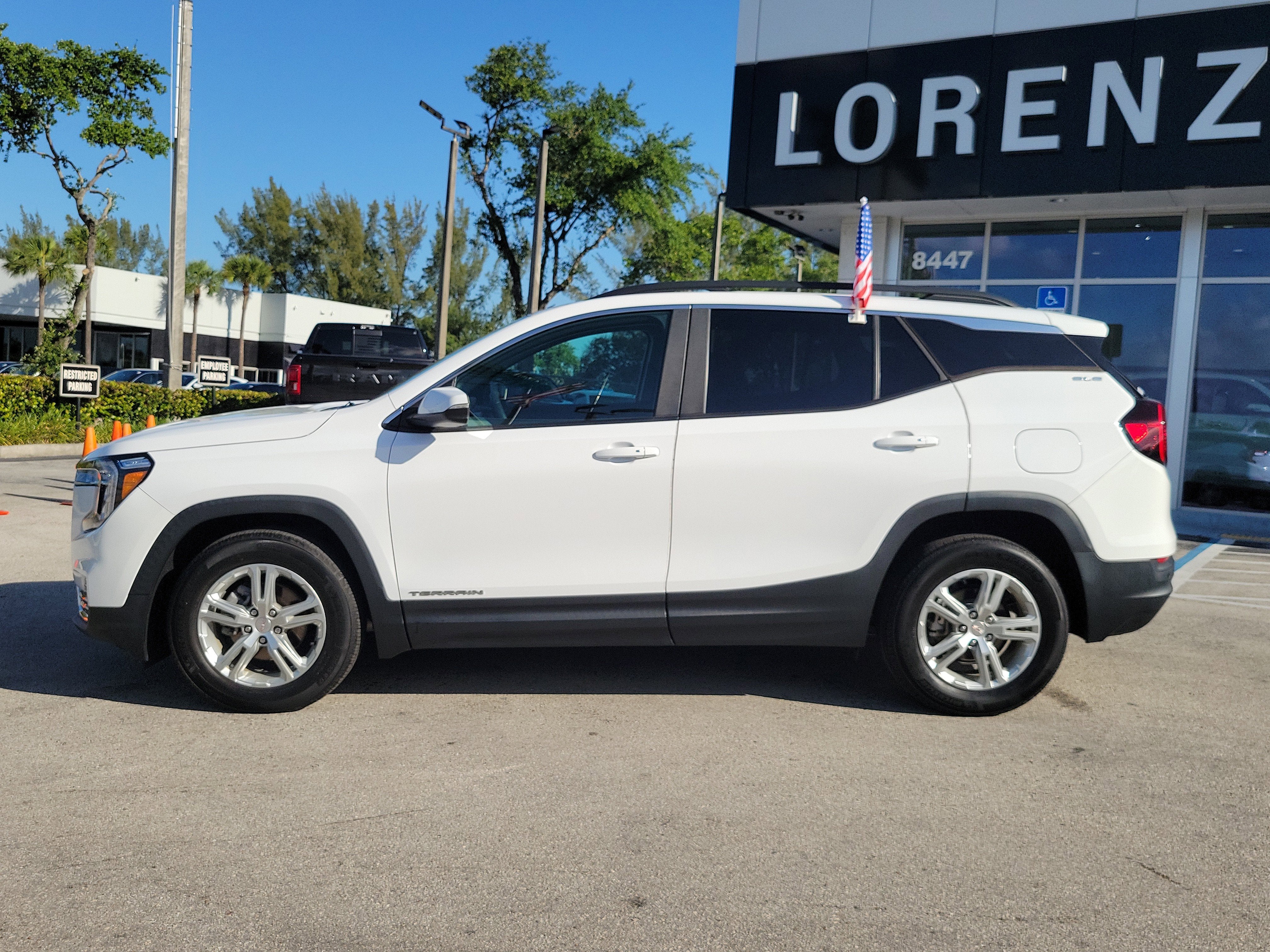2022 GMC Terrain SLE