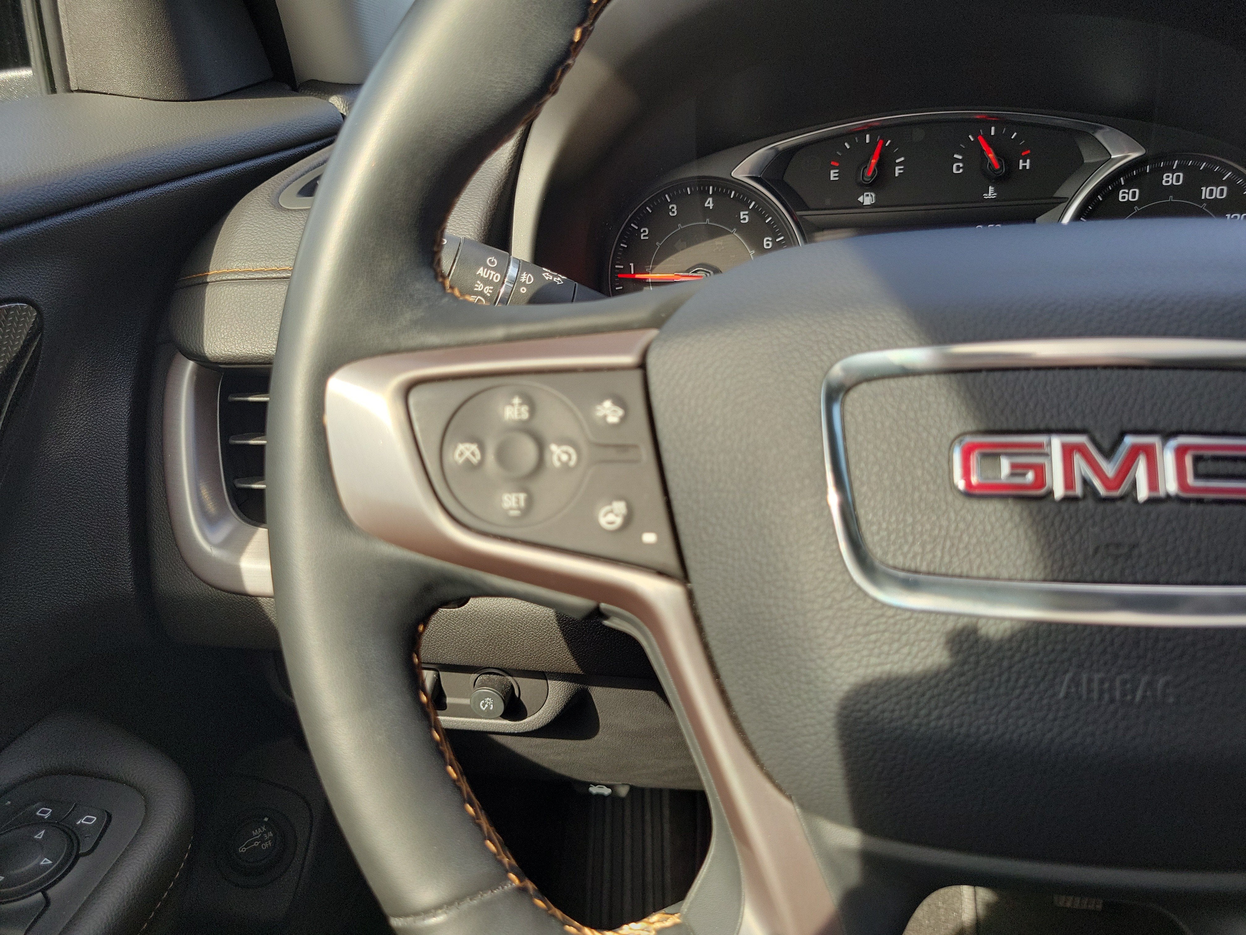 2024 GMC Terrain AT4