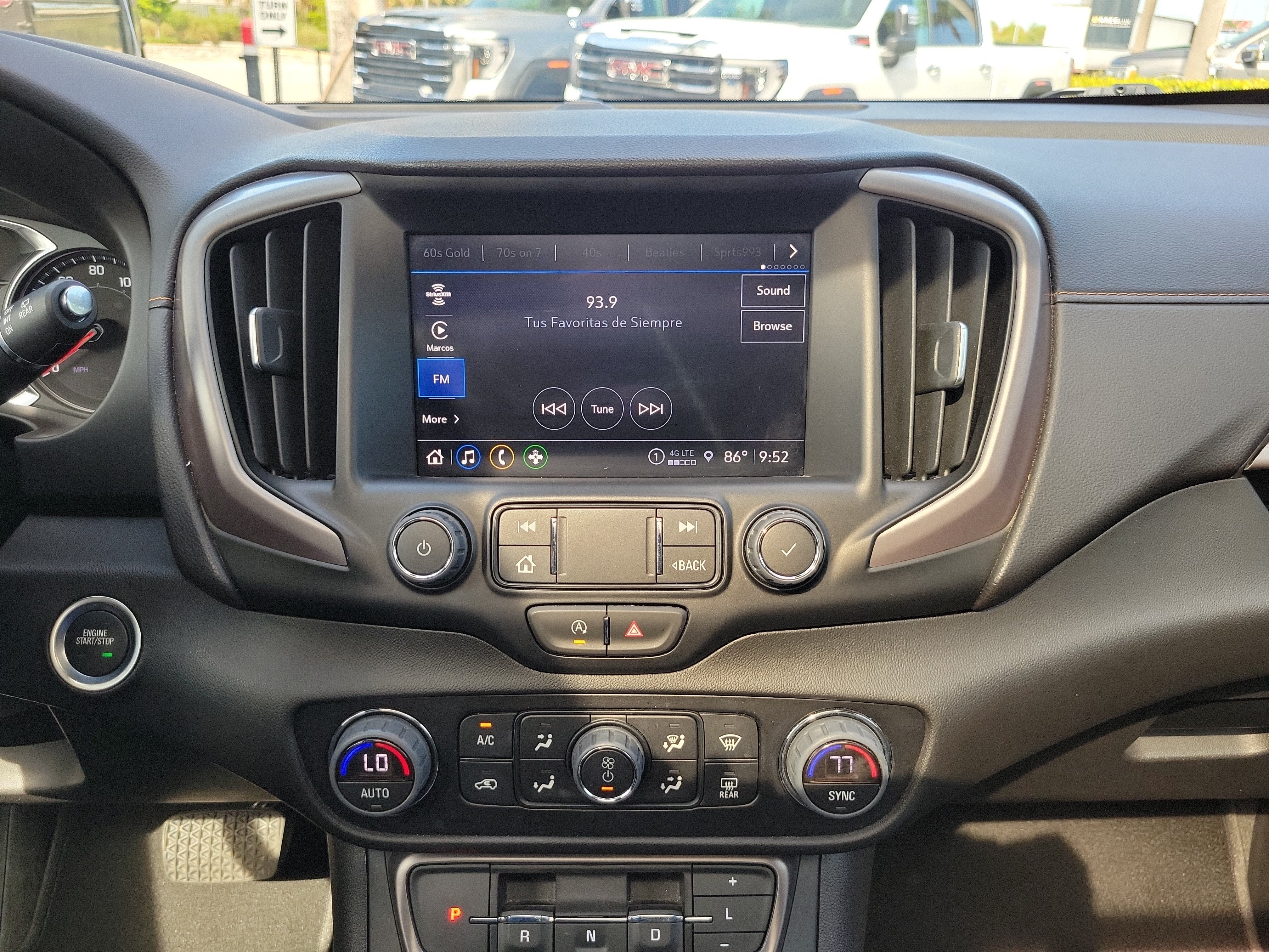 2024 GMC Terrain AT4