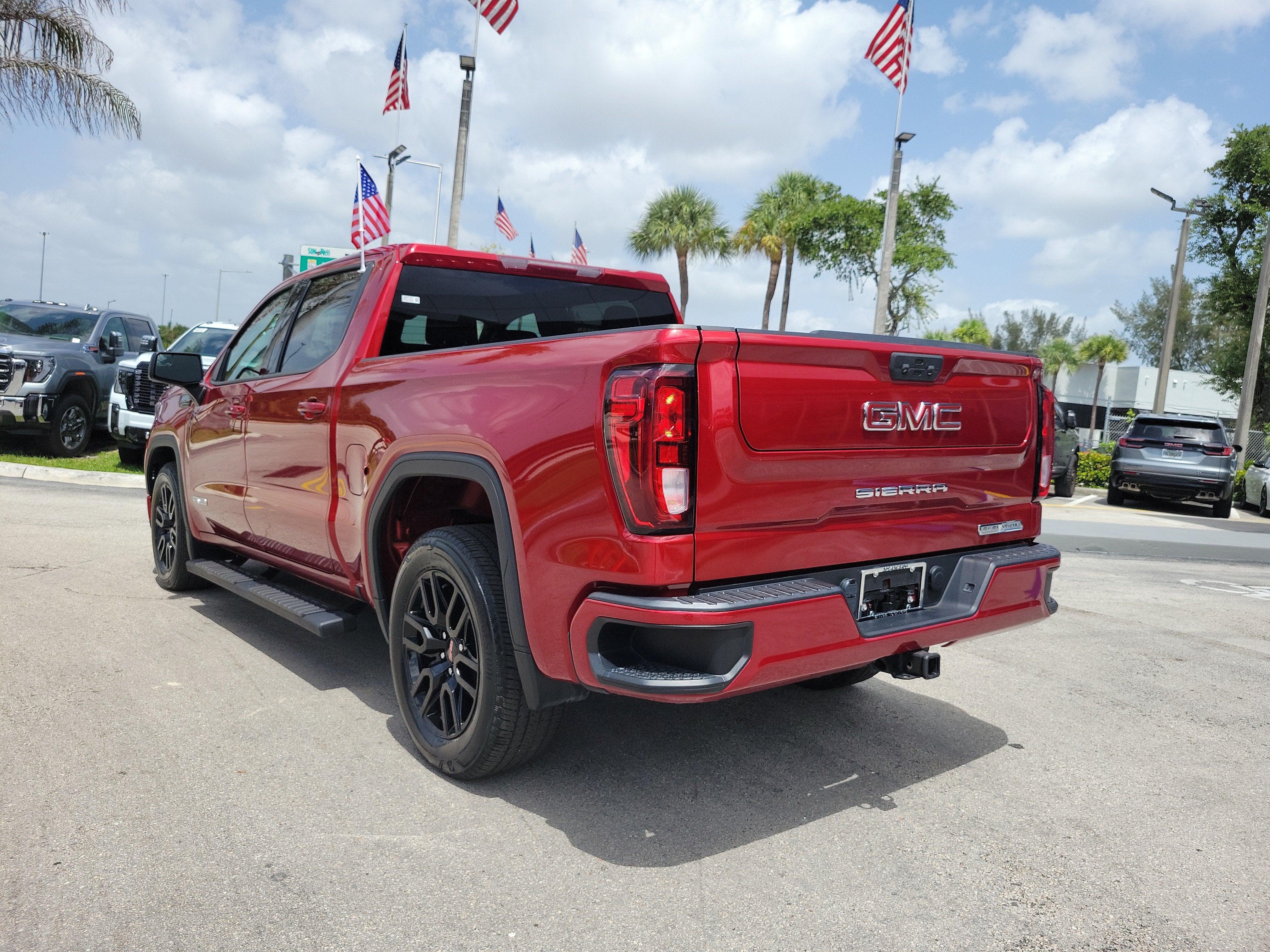 2023 GMC Sierra 1500 Elevation