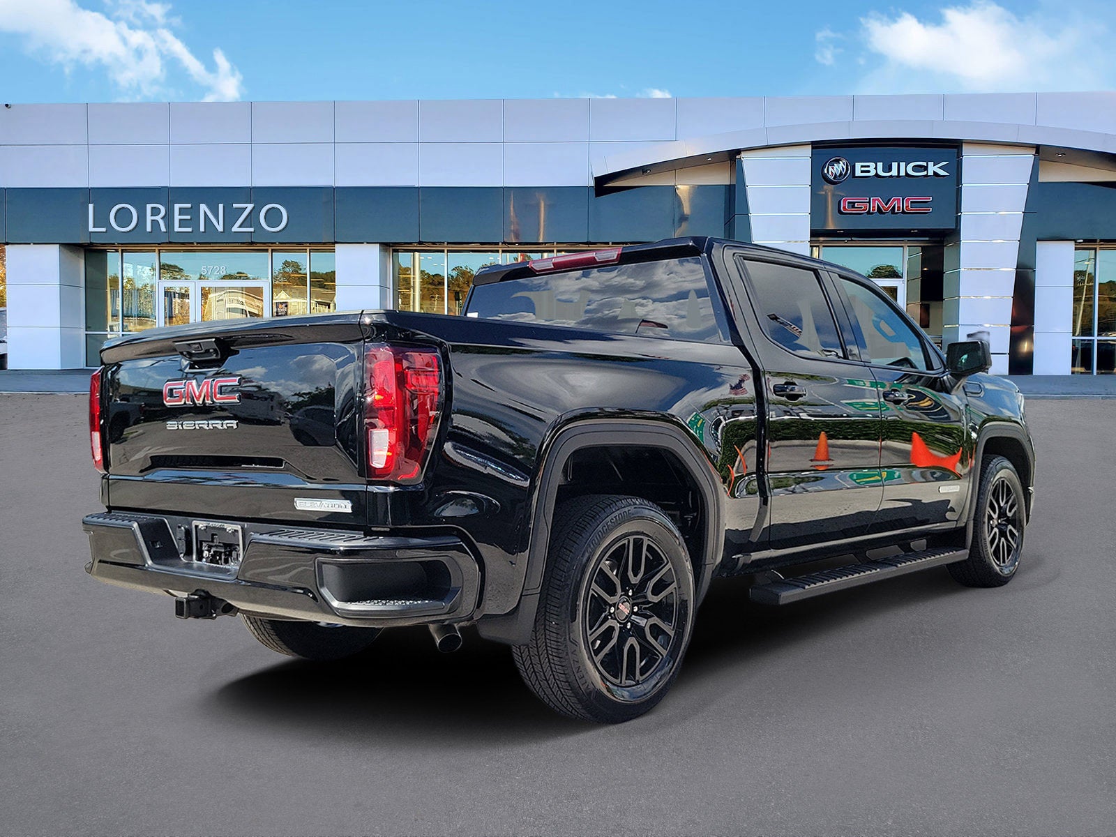 2024 GMC Sierra 1500 Elevation