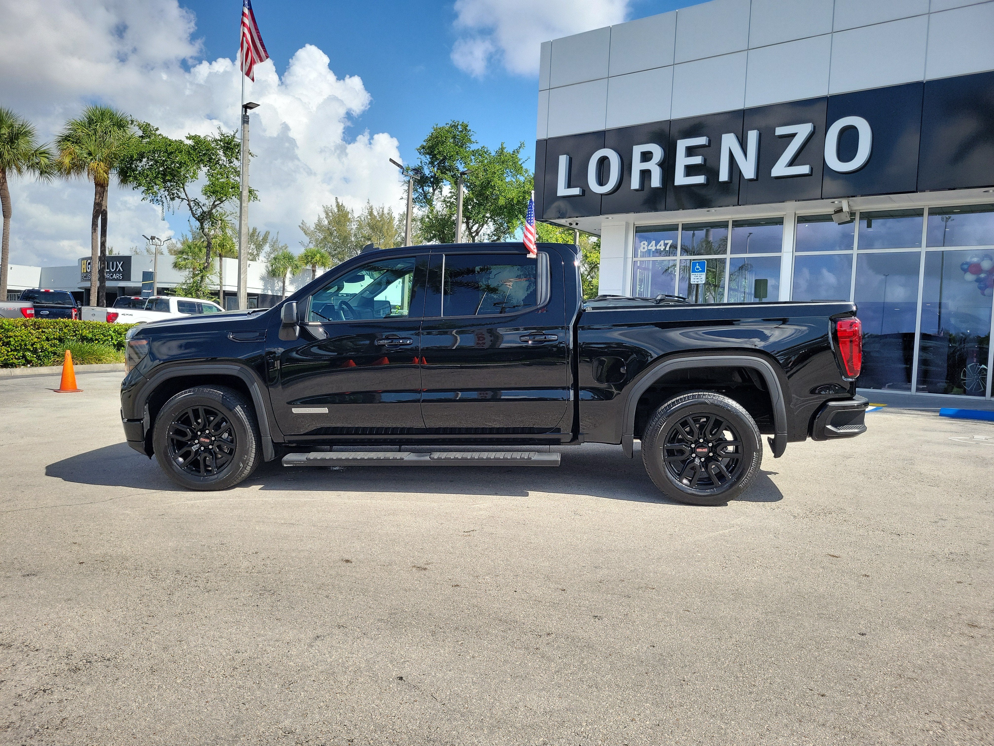2024 GMC Sierra 1500 Elevation