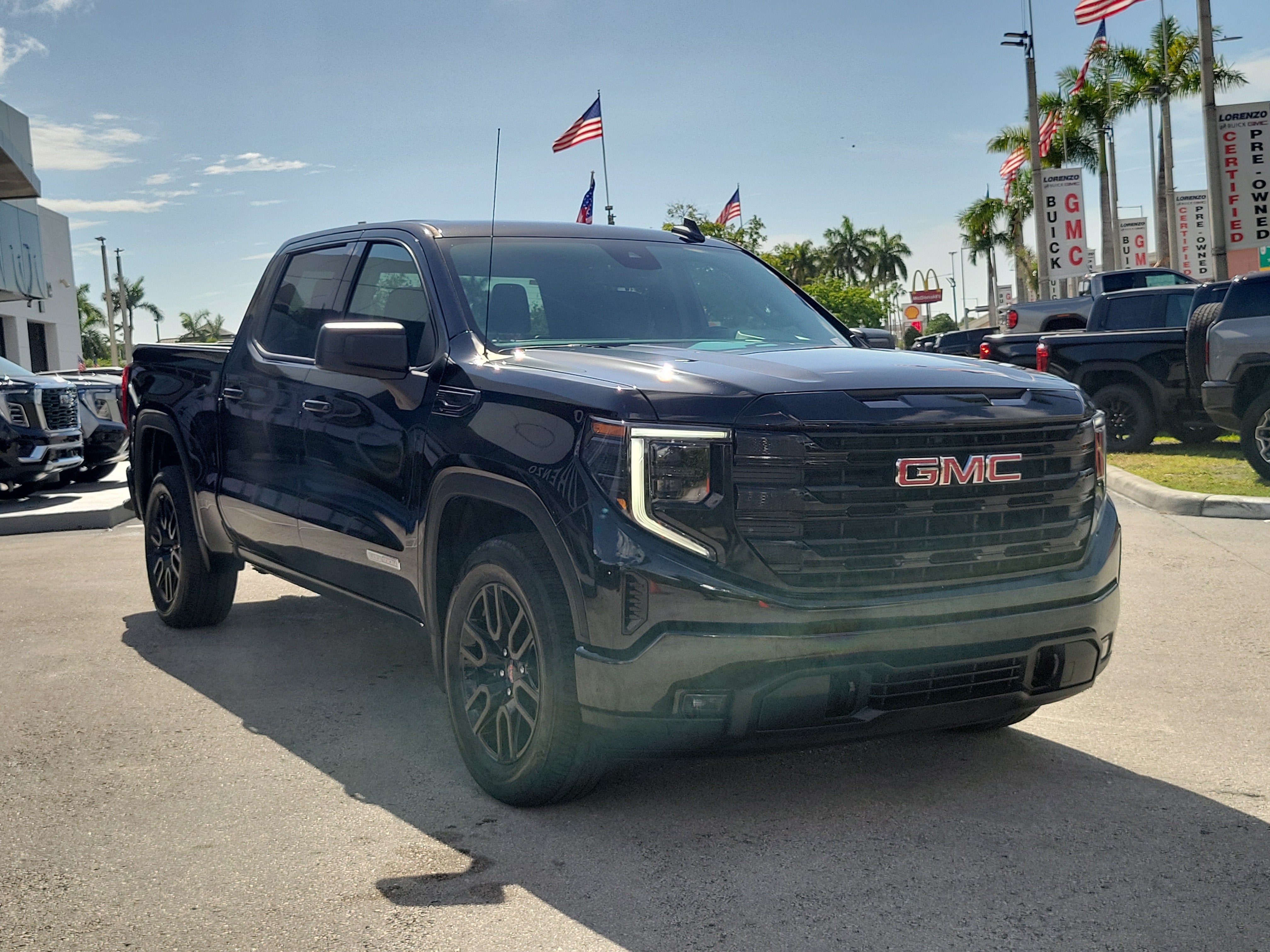 2023 GMC Sierra 1500 Elevation