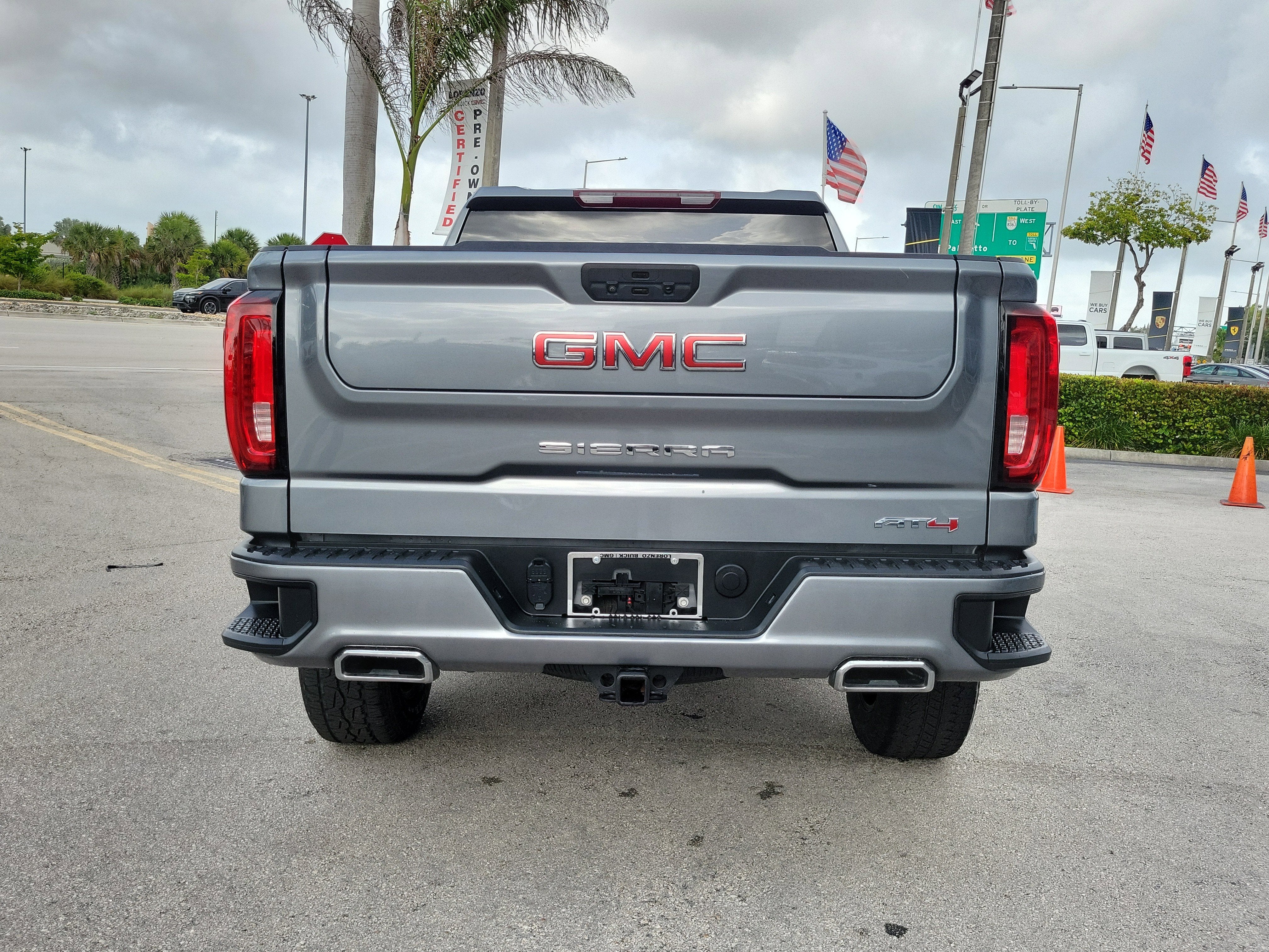 2021 GMC Sierra 1500 AT4