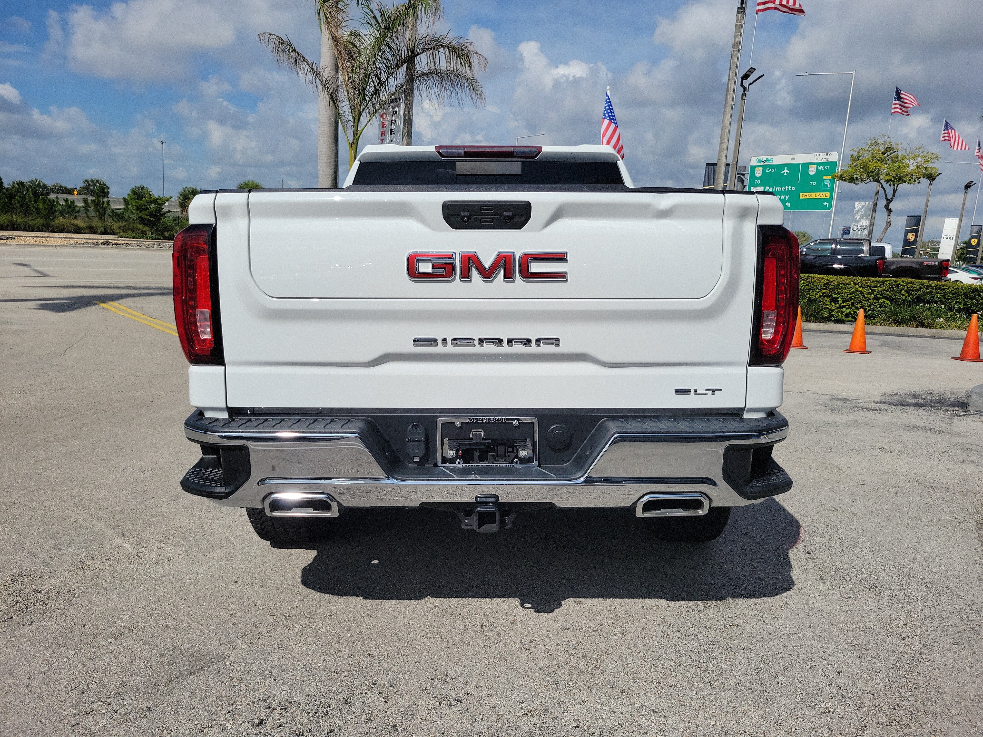 2023 GMC Sierra 1500 SLT