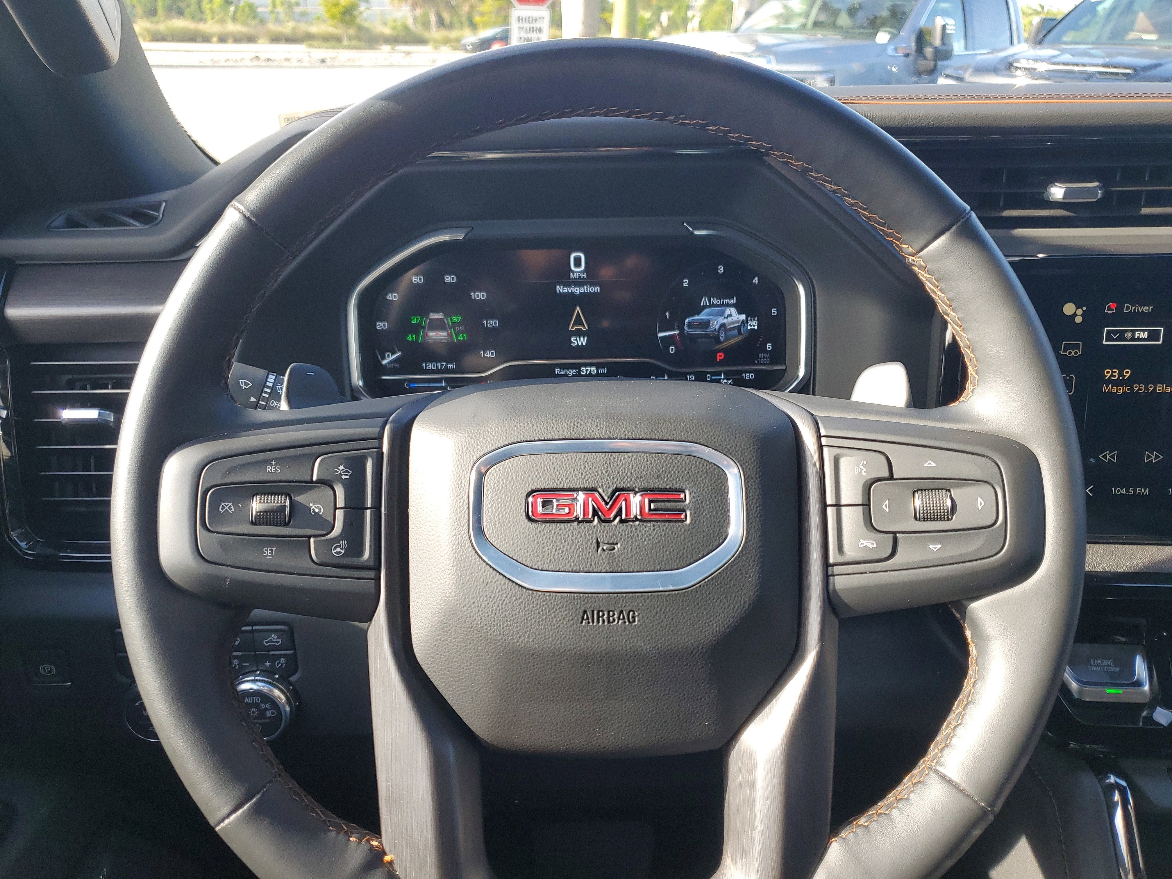 2024 GMC Sierra 1500 AT4