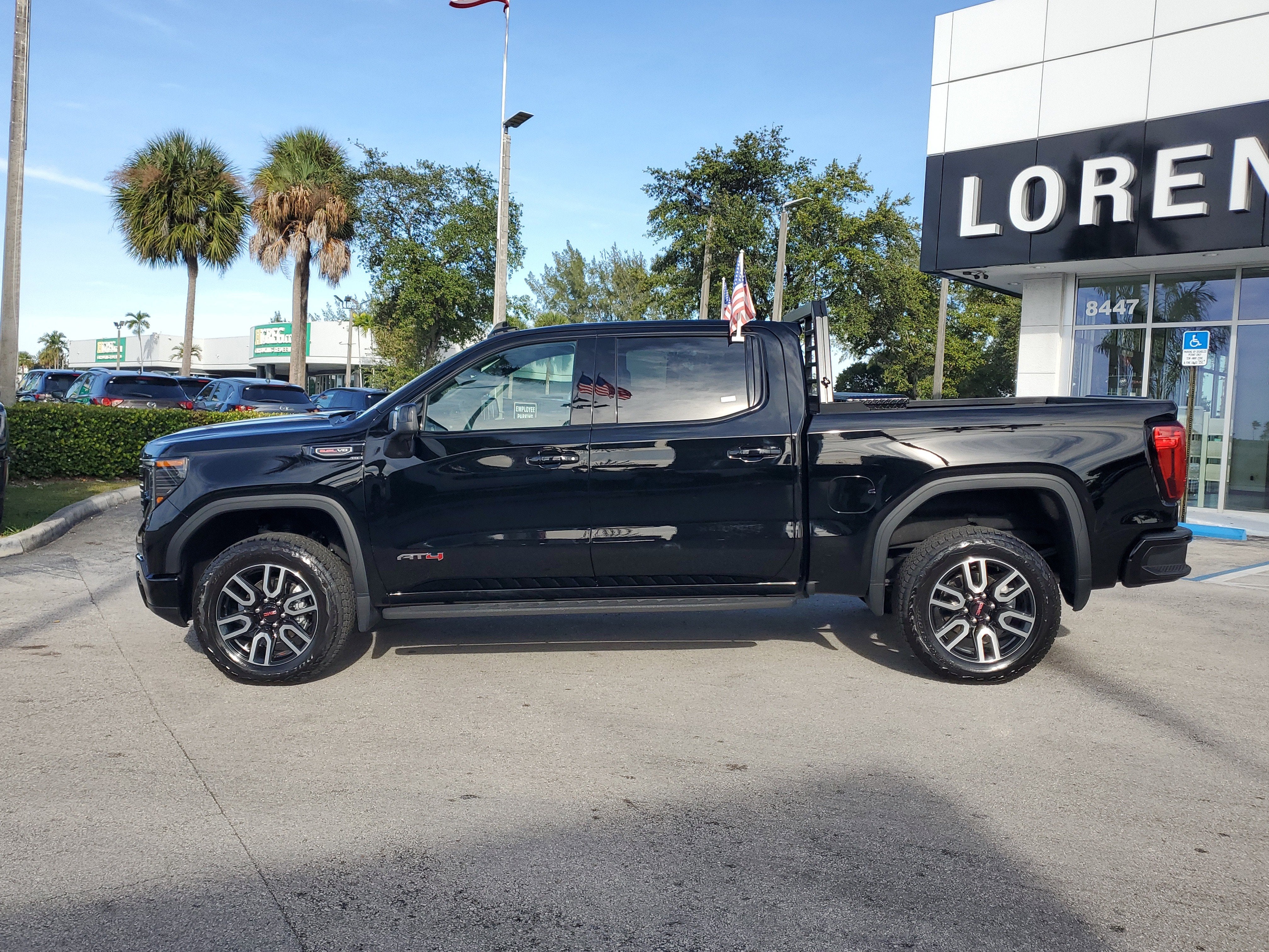 2024 GMC Sierra 1500 AT4
