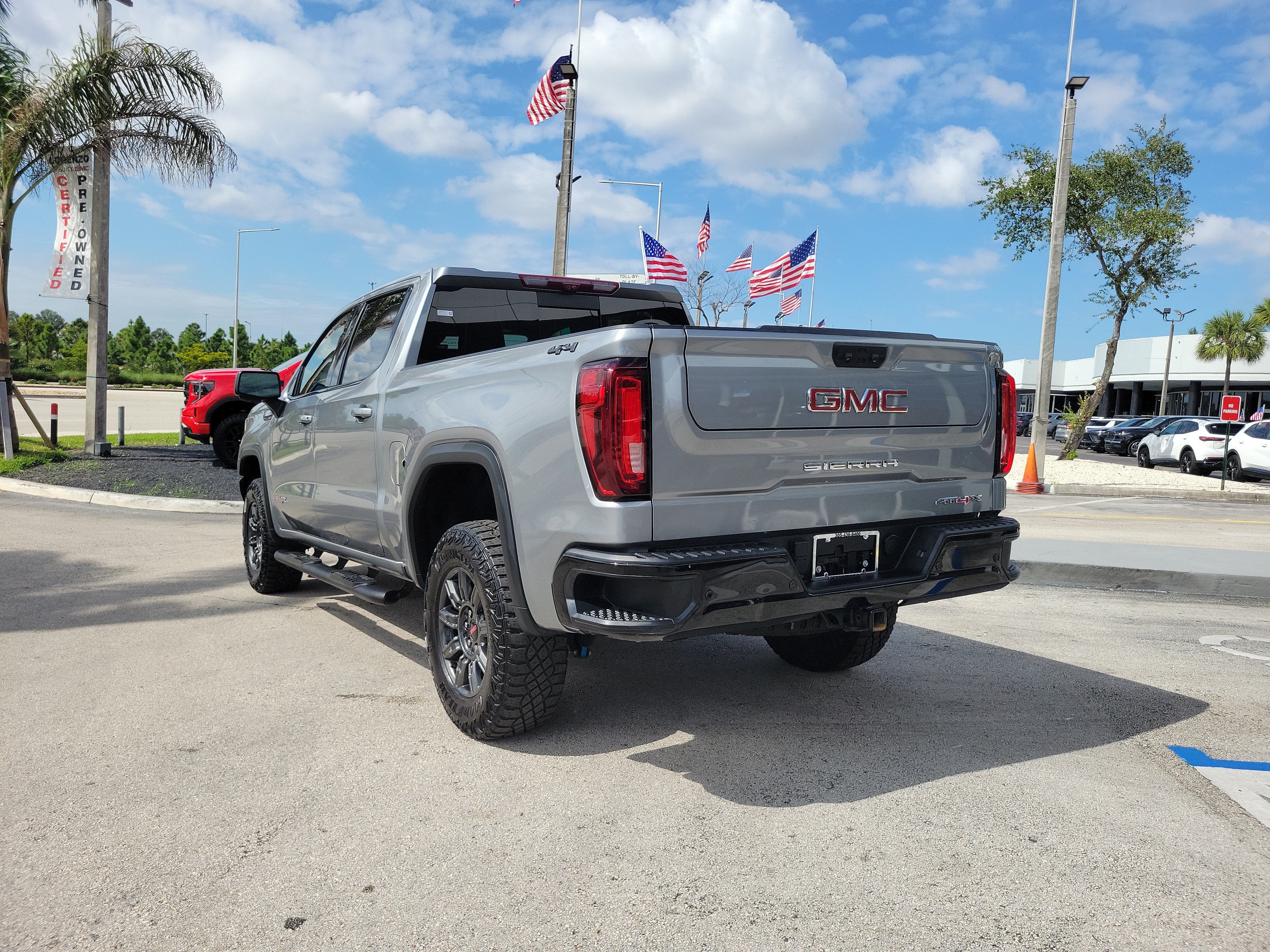 2024 GMC Sierra 1500 AT4X