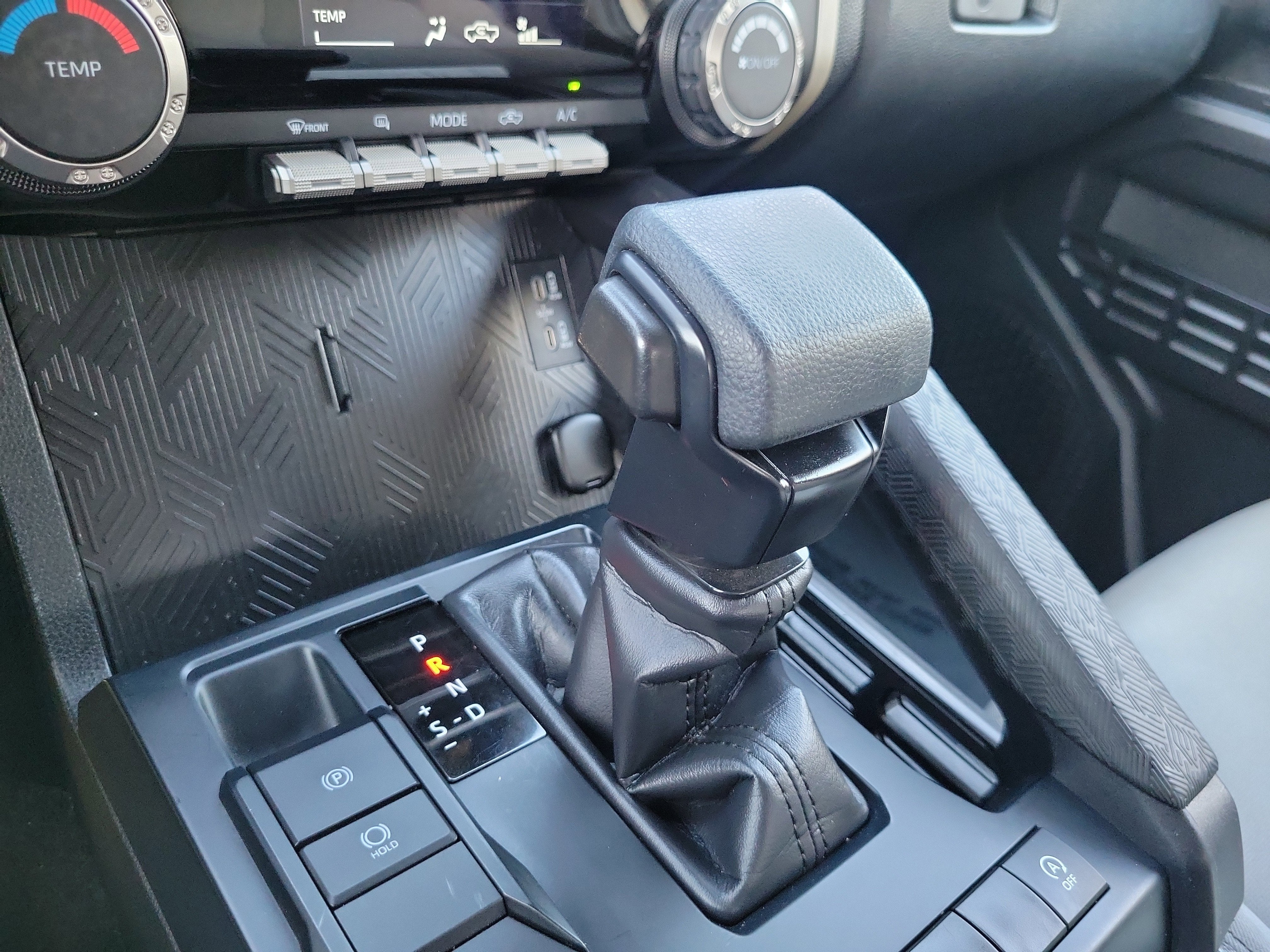 2024 Toyota Tacoma 2WD SR5