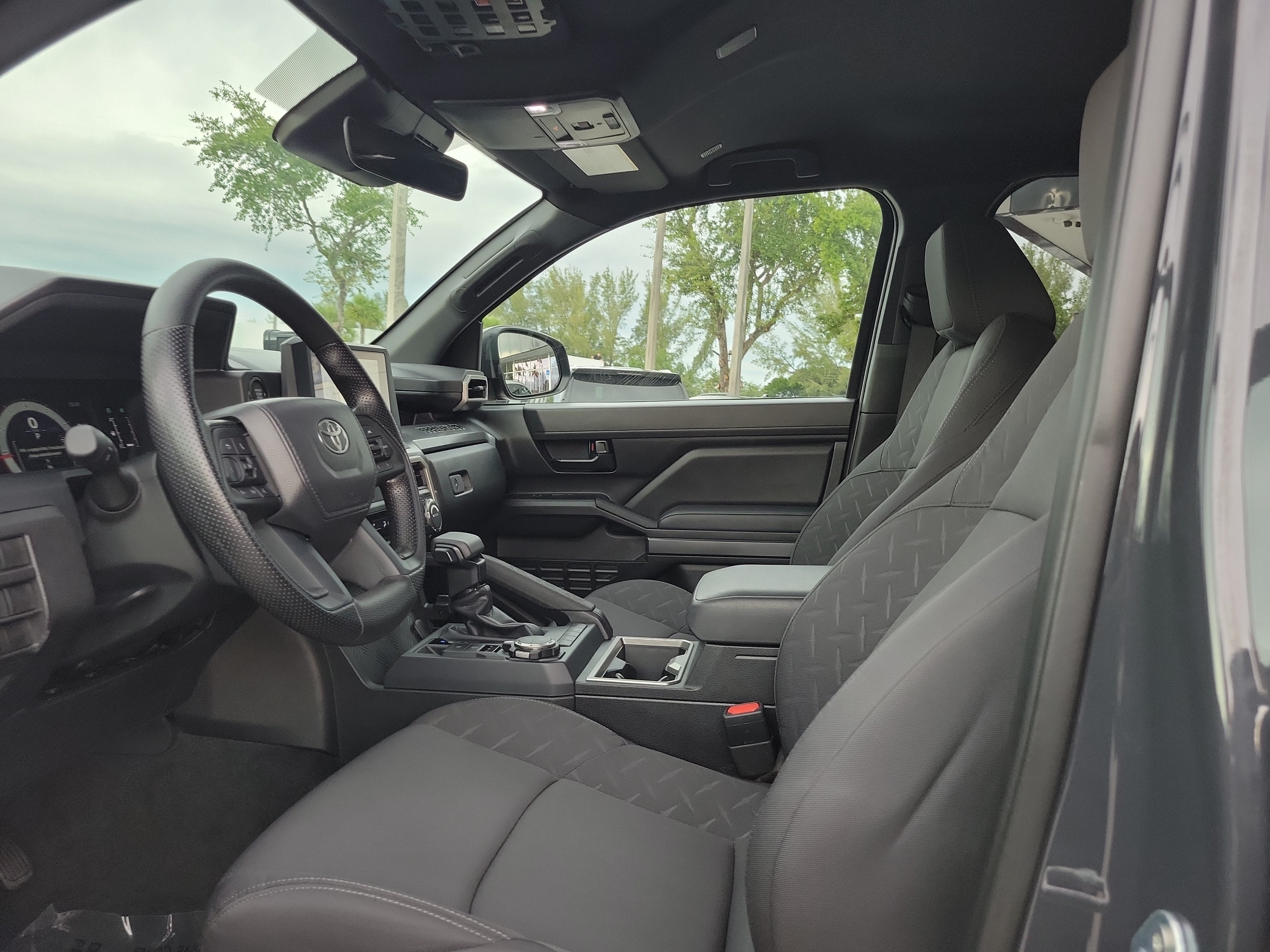 2025 Toyota Tacoma 4WD SR