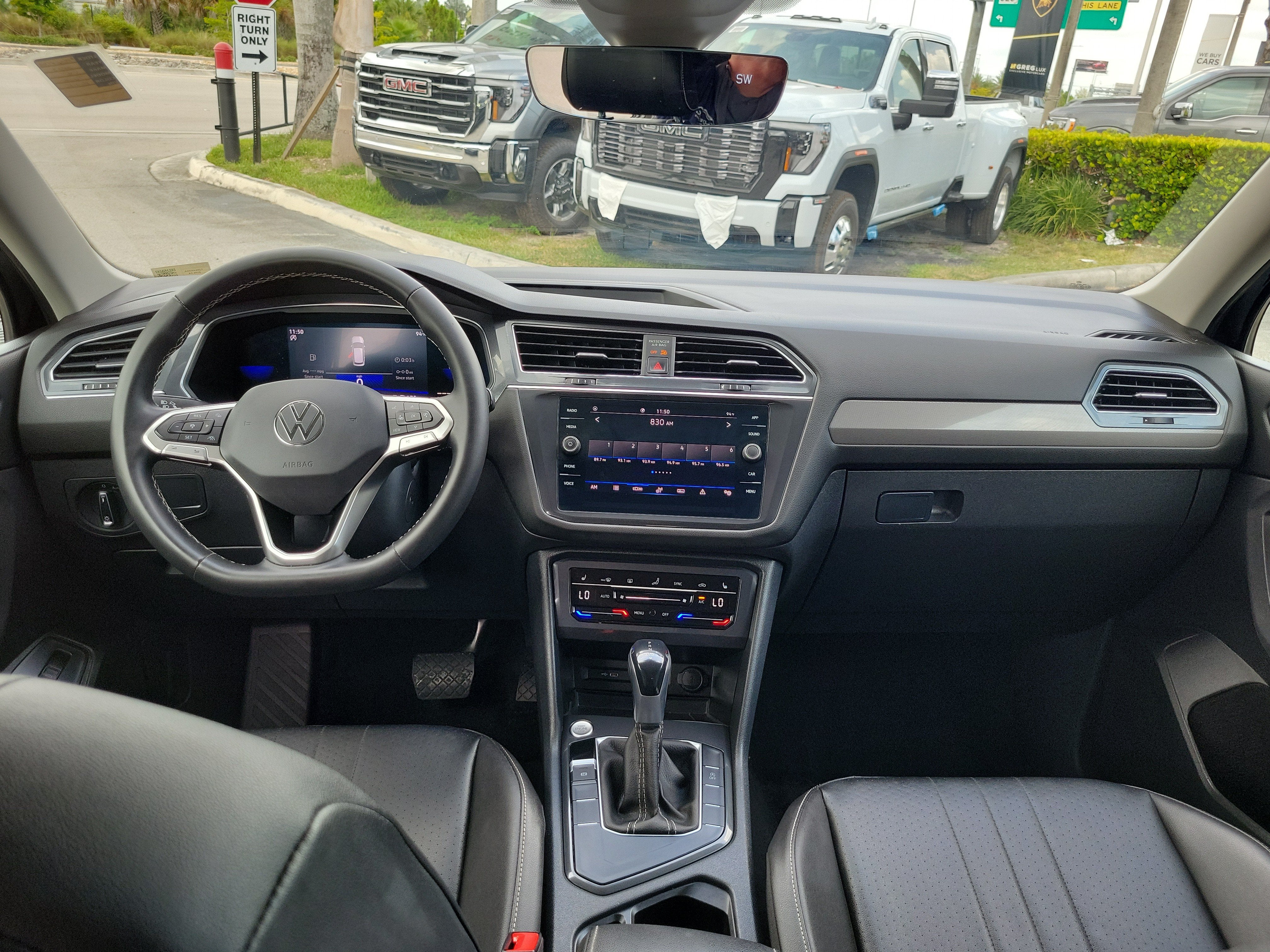 2022 Volkswagen Tiguan SE