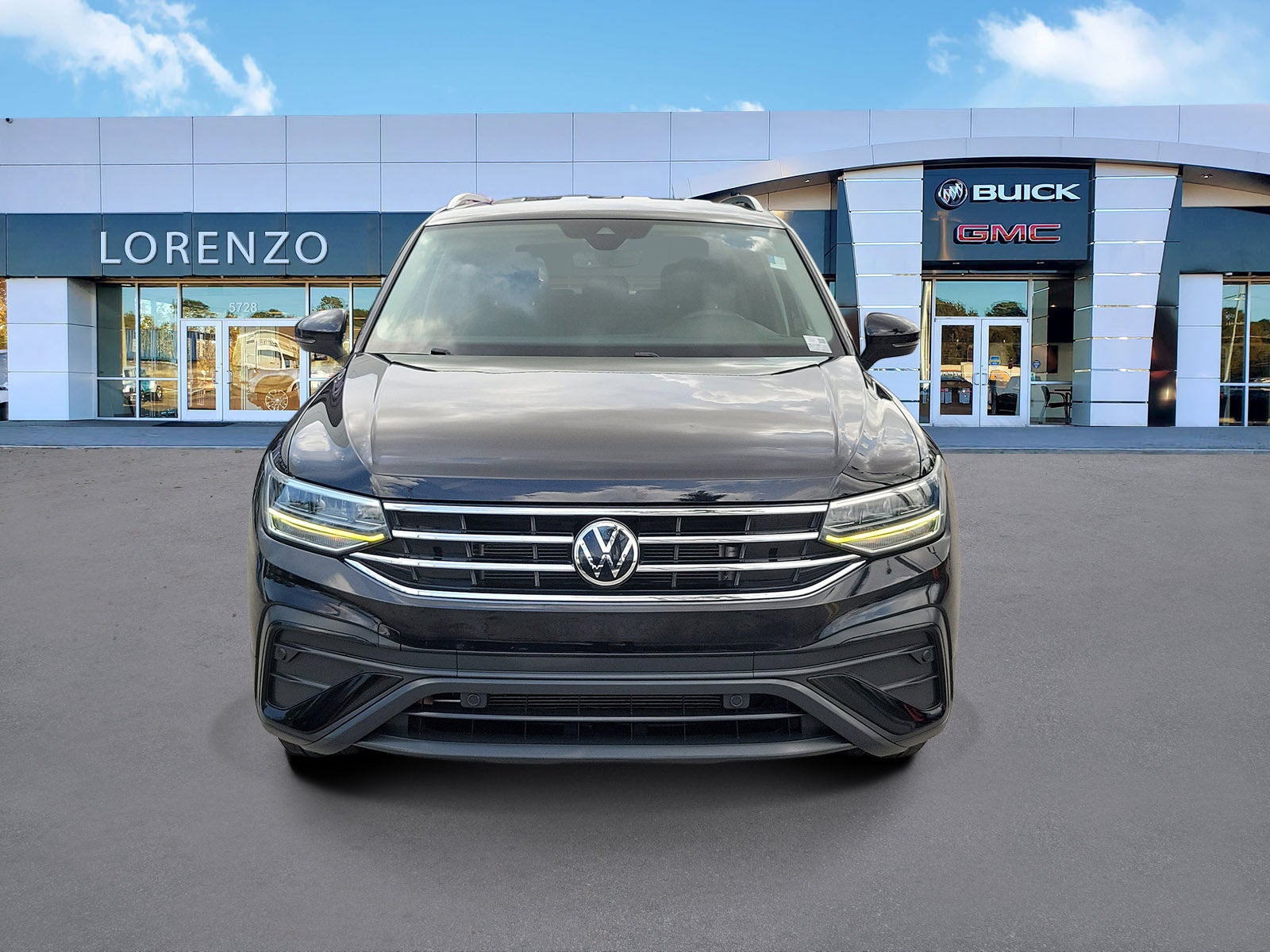 2022 Volkswagen Tiguan SE