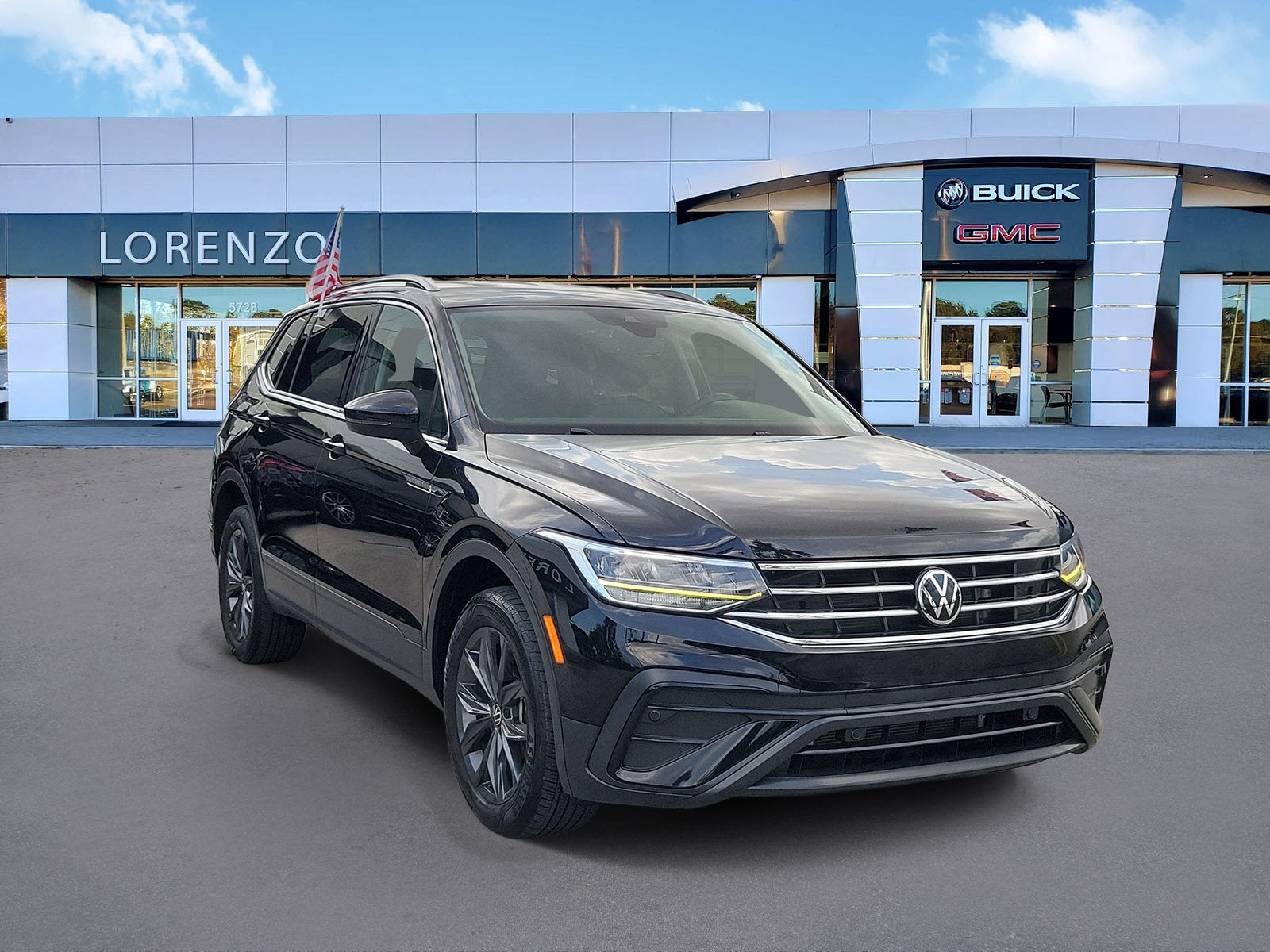 2022 Volkswagen Tiguan SE