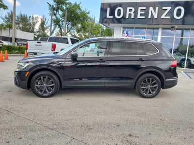 2022 Volkswagen Tiguan SE