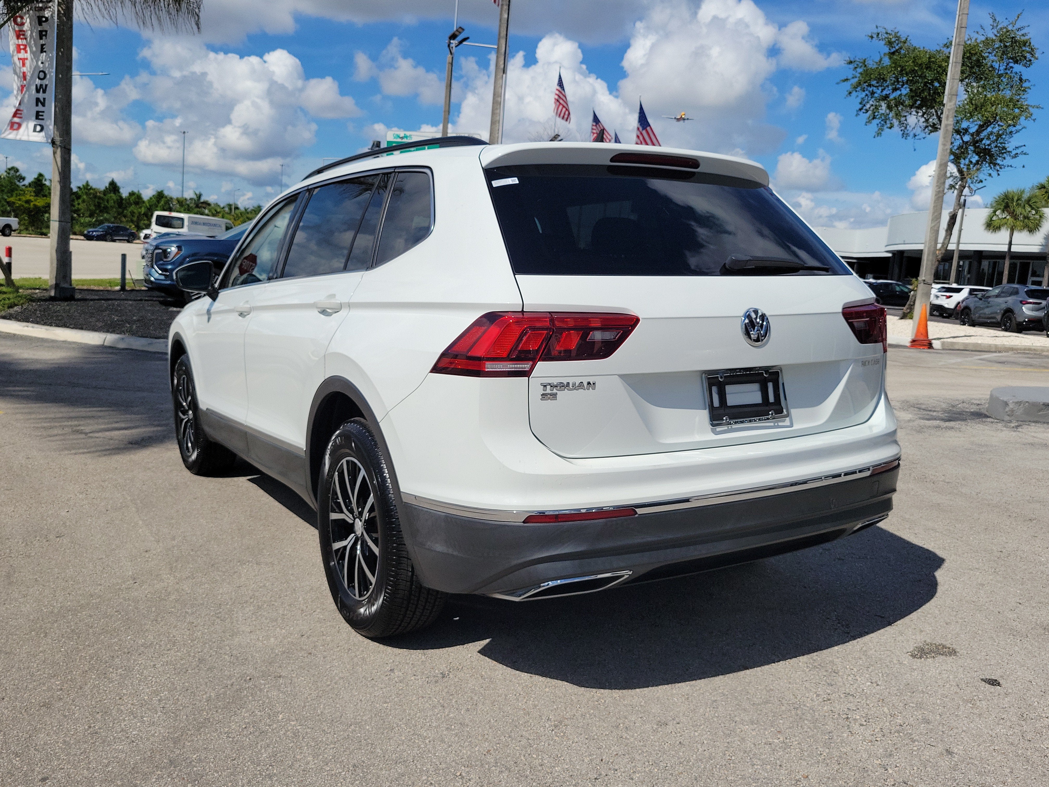 2021 Volkswagen Tiguan SE