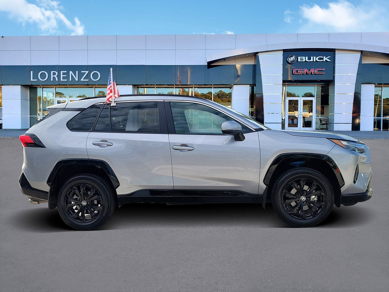 2024 Toyota RAV4 Hybrid SE