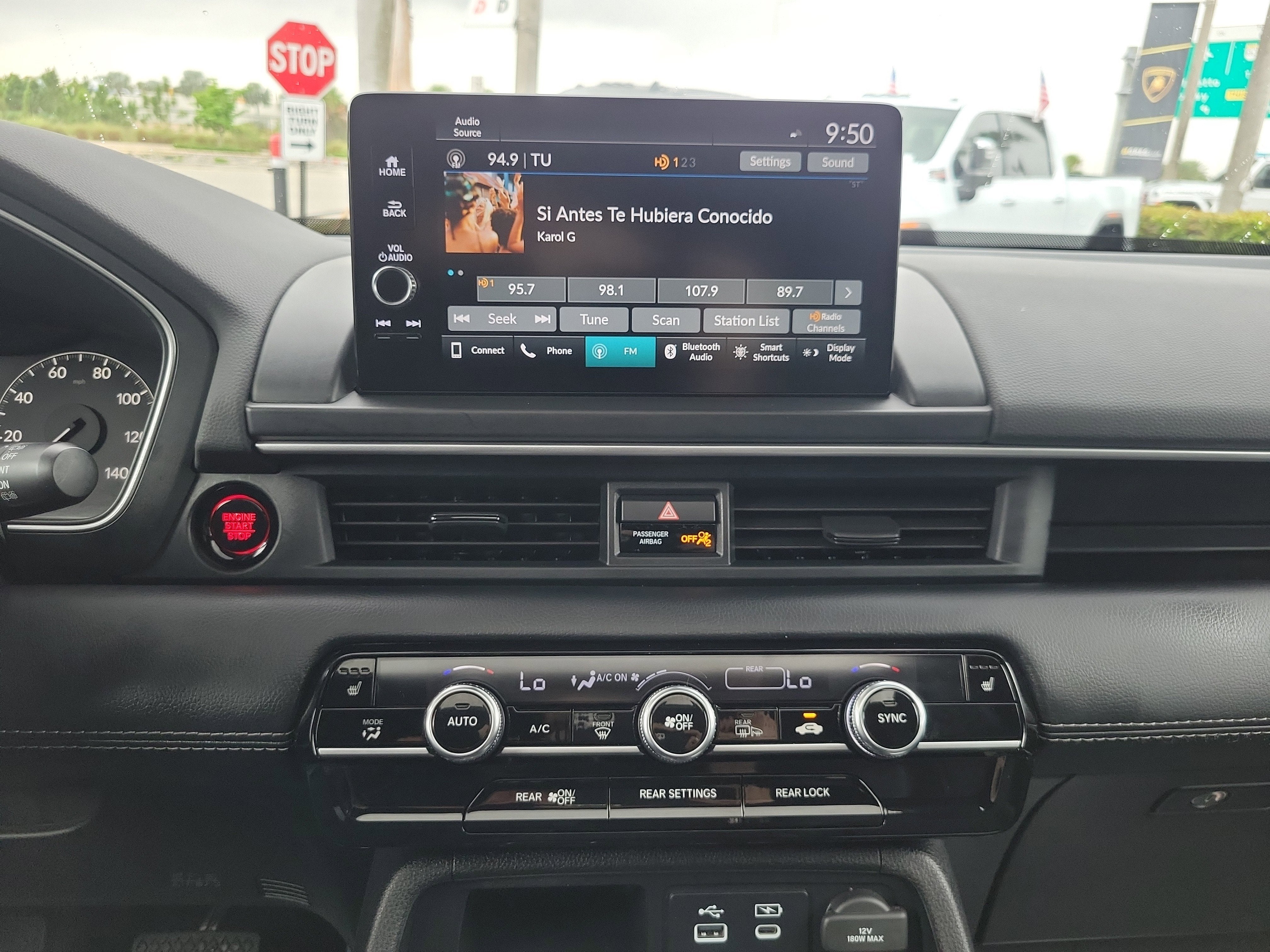 2024 Honda Pilot Touring